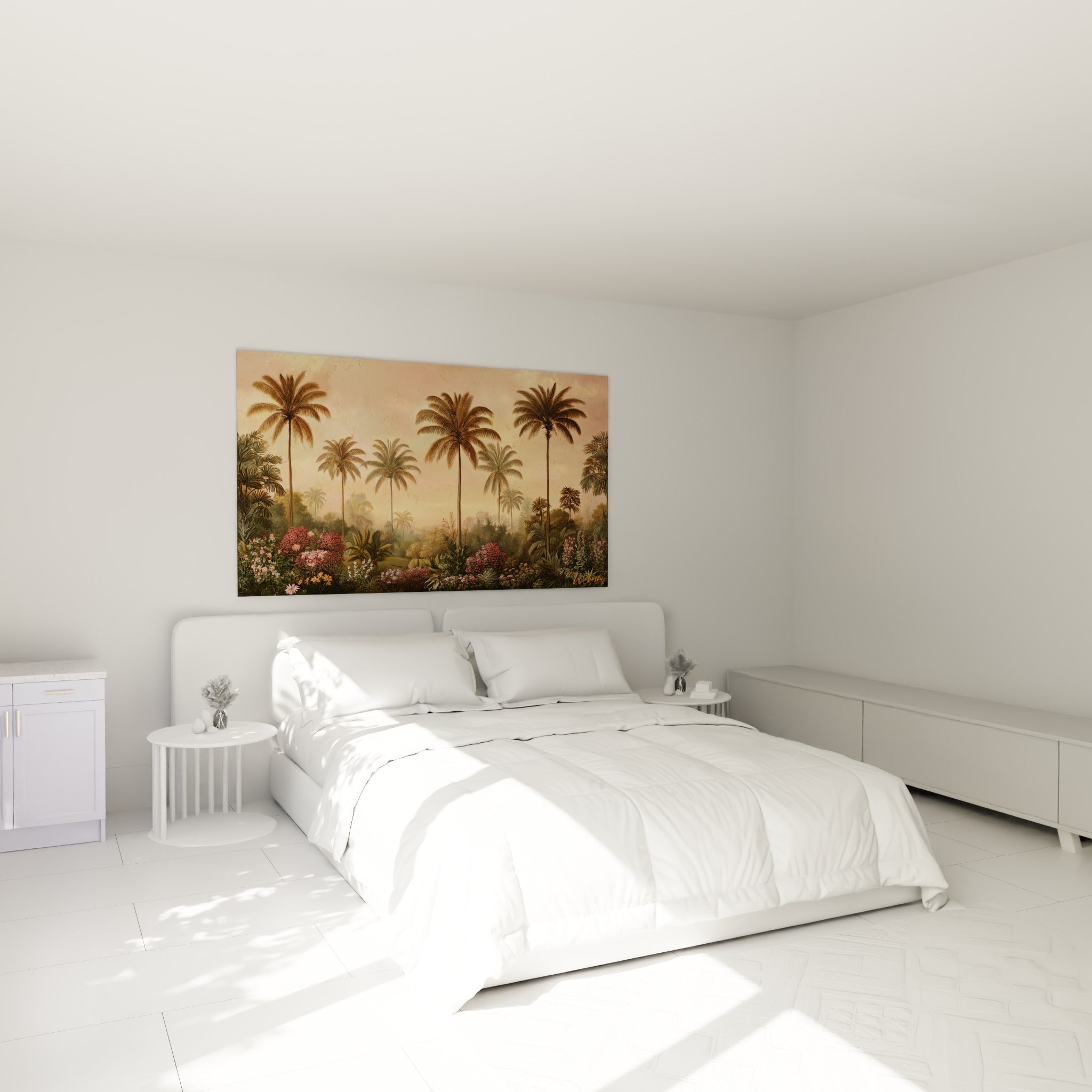 Silhouettes de palmiers verts sur ciel ocre, au-dessus d'un lit dans une chambre claire