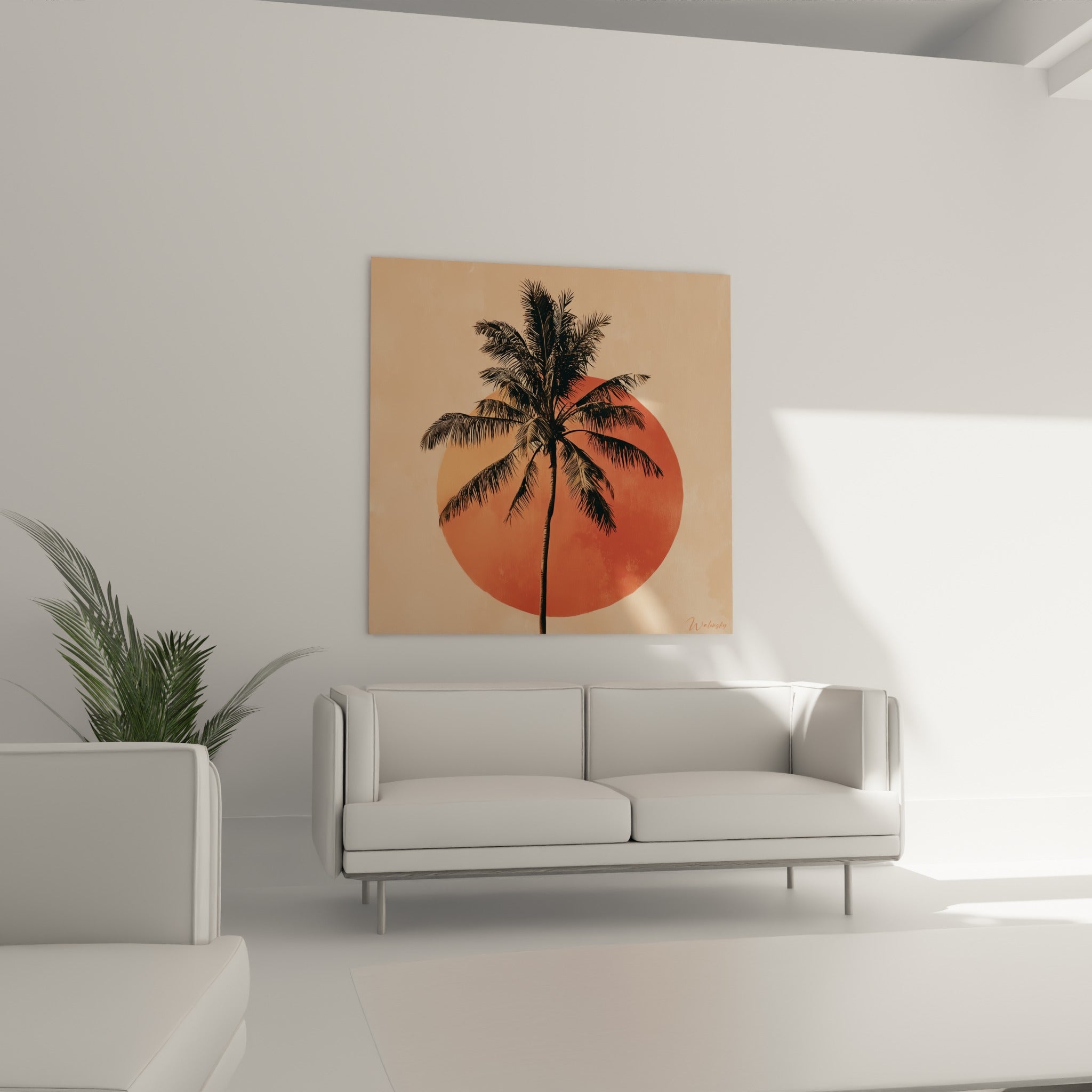 Palmes noires déployées devant un disque terracotta et rosé, disposées au-dessus d'un canapé dans un salon lumineux