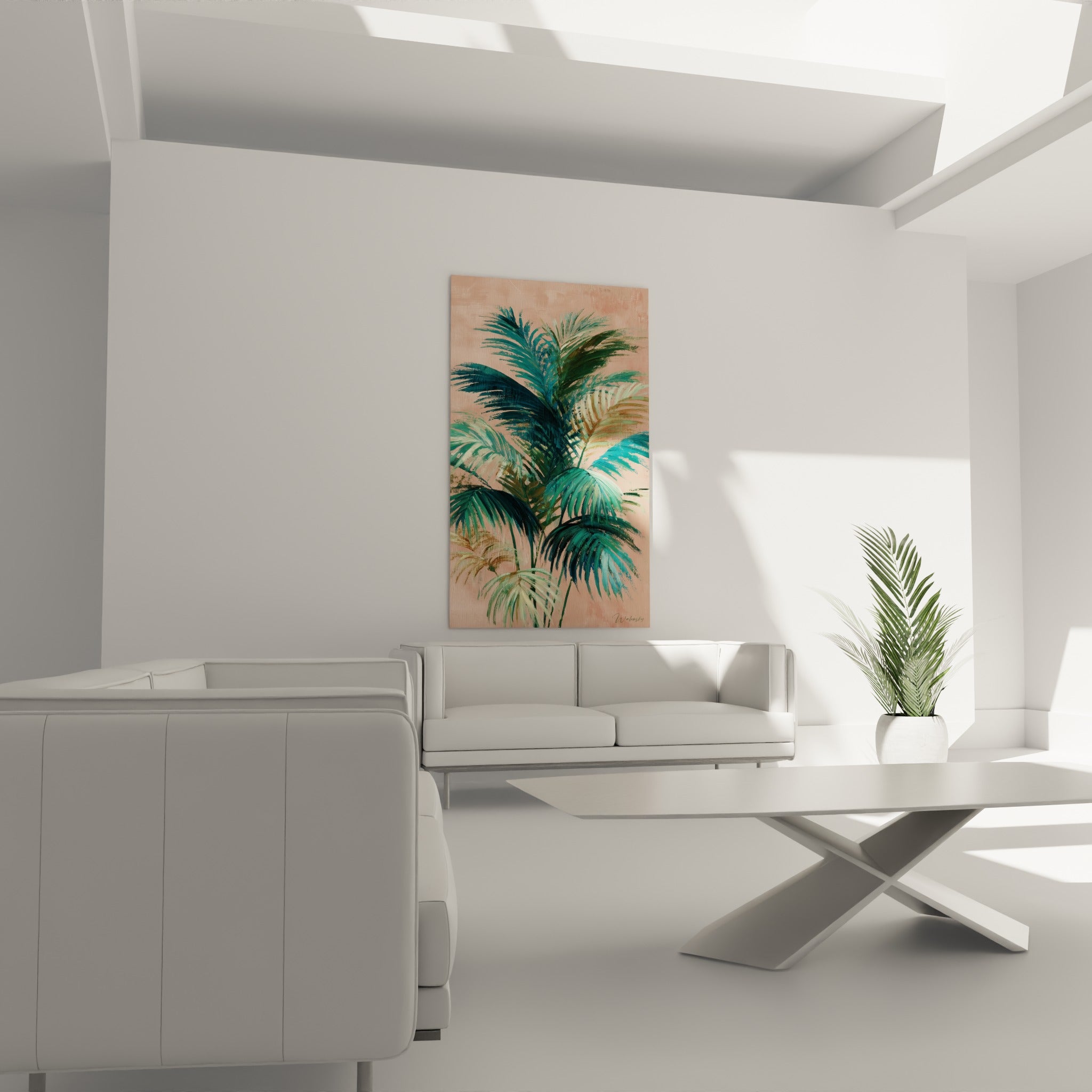 Palmes vertes et bleutées du tableau Palmier suspendues au-dessus d'un canapé dans un salon lumineux