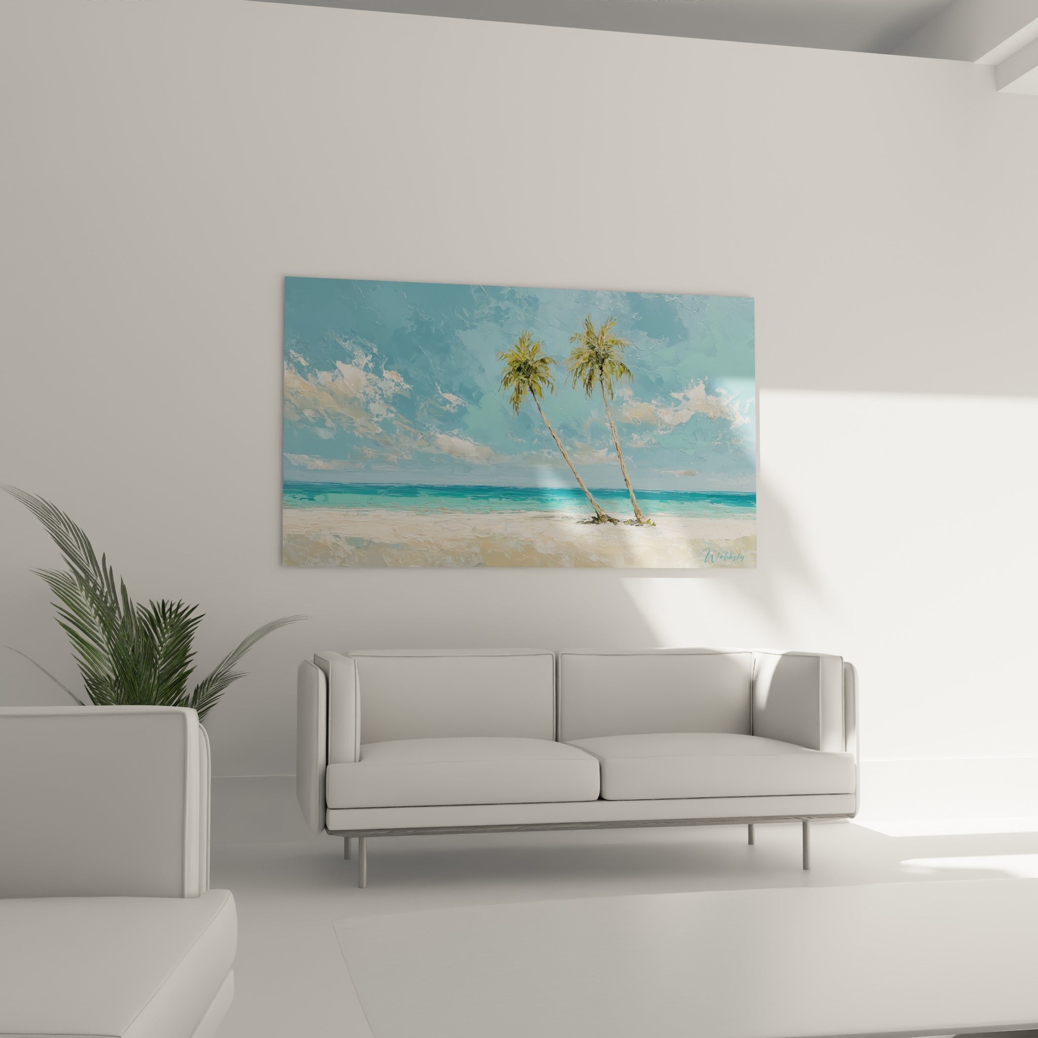 Silhouettes de palmiers verts sur fond bleu pastel, suspendues au-dessus d'un canapé dans un salon lumineux