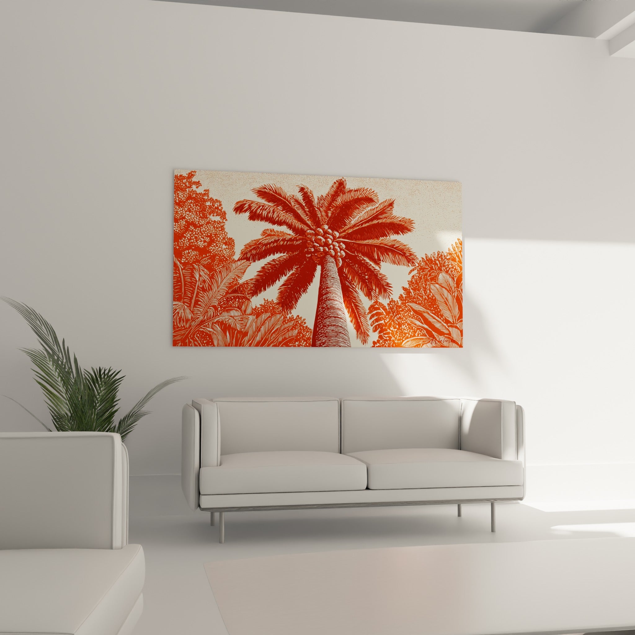 Palmes détaillées en camaïeu orangé du Palmier, accrochées au-dessus d'un canapé dans un salon lumineux.