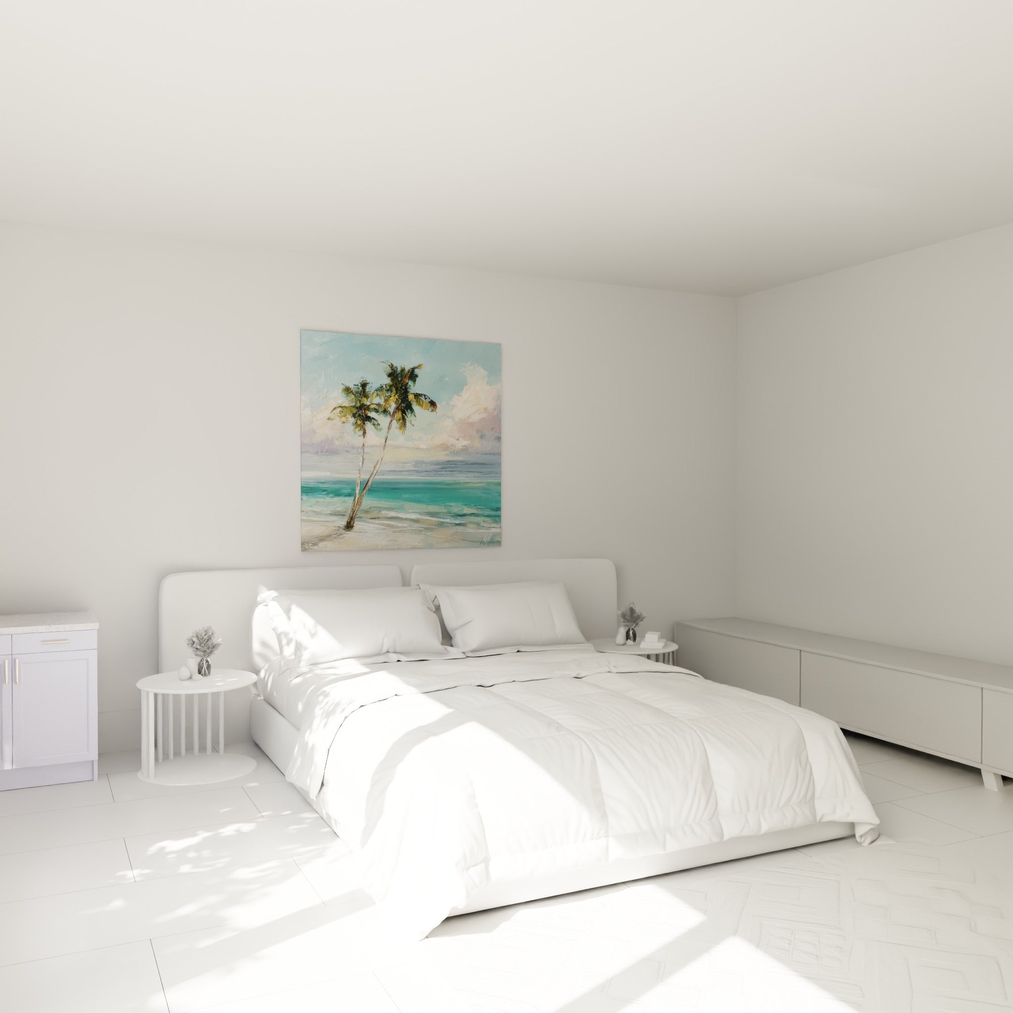 Palmiers turquoise et beige penchés sur une plage, accrochés au-dessus d'un lit dans une chambre claire
