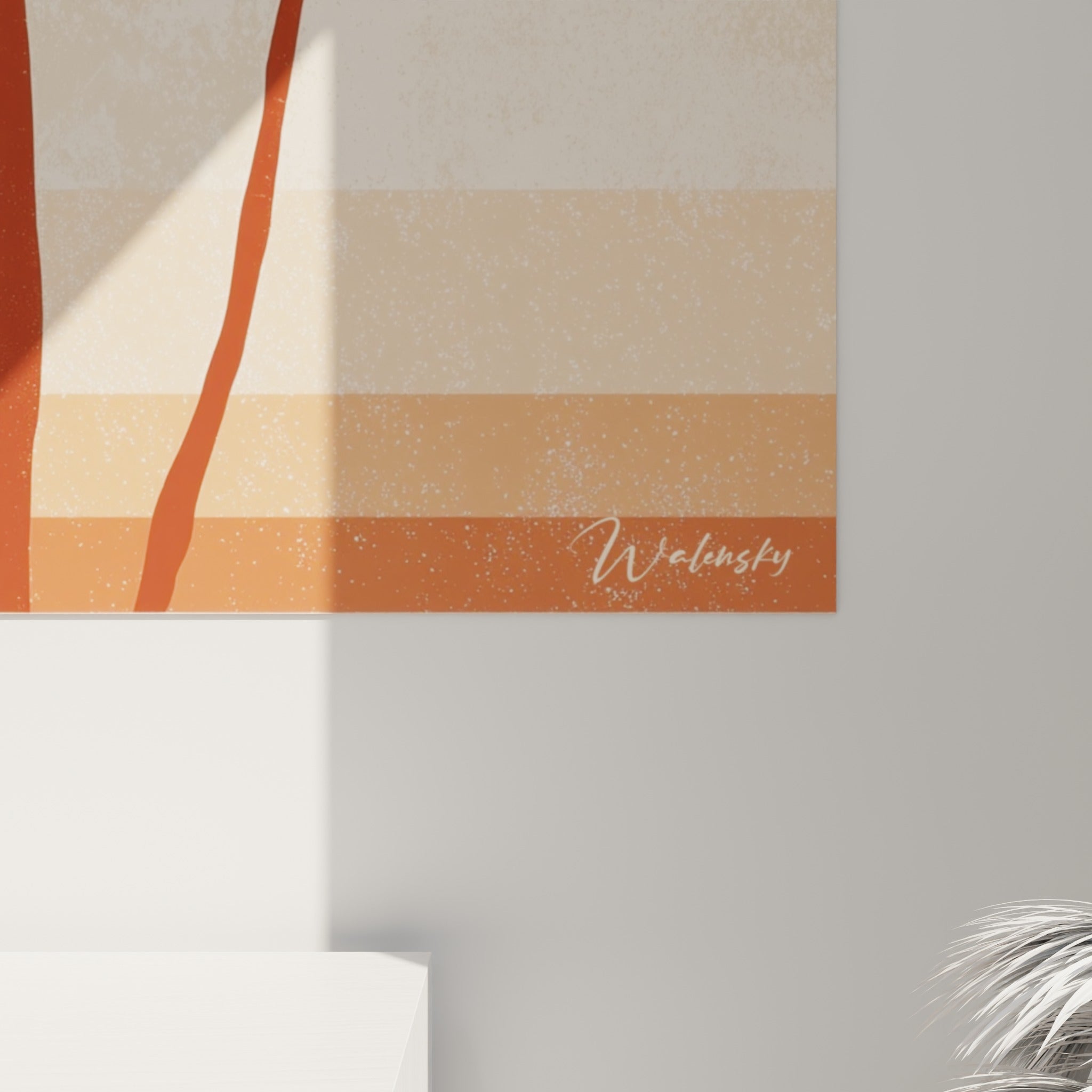 Grain texturé et dégradé terracotta sur les feuillages, matière granuleuse du fond beige à cette proximité