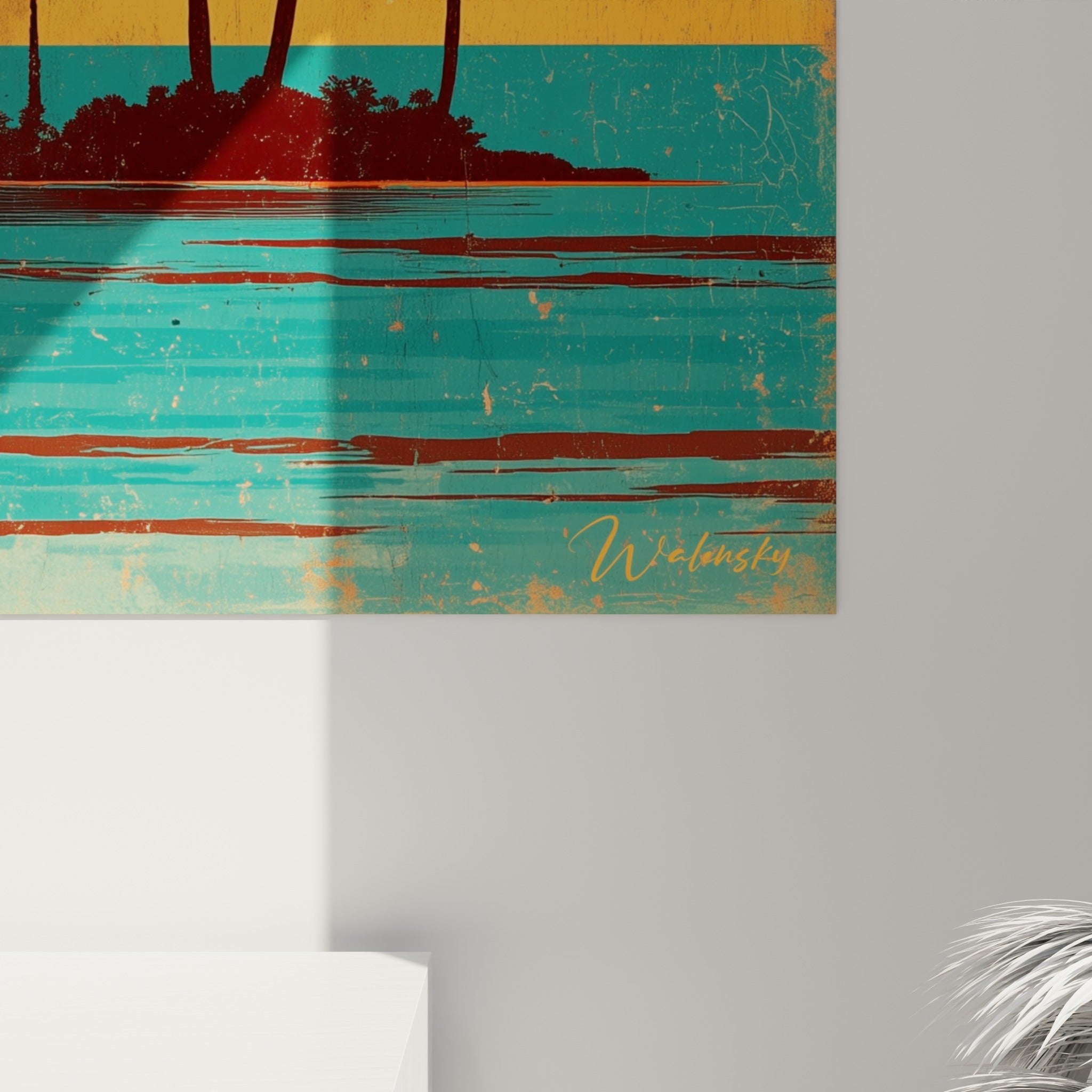 Grain texturé du soleil orange et coulures beiges visibles de près sur ce tableau Palmier