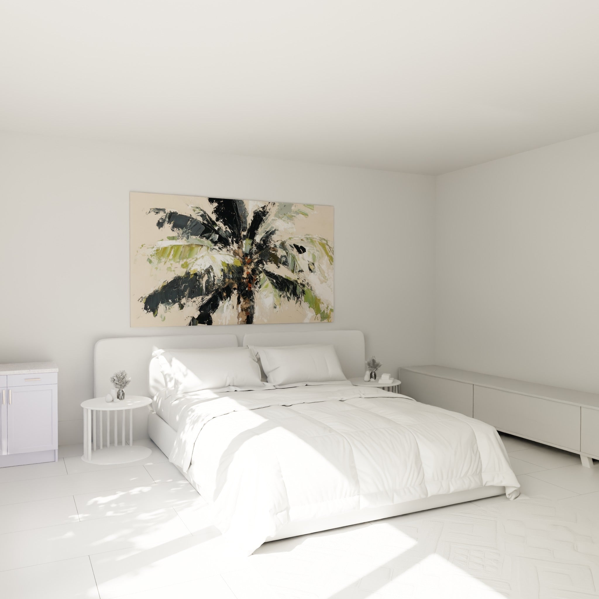 Feuillage sombre et olive du palmier peint, accroché au-dessus d'un lit dans une chambre claire