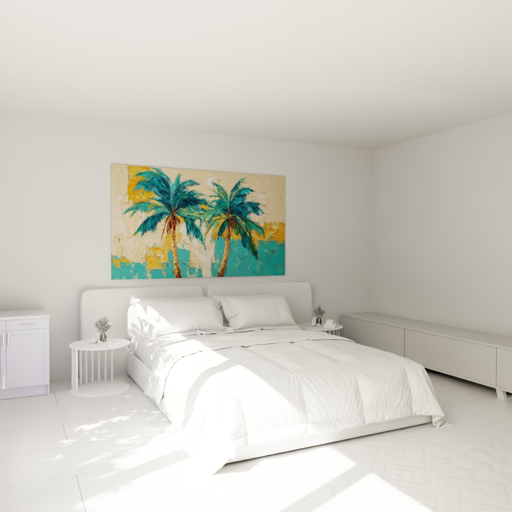 Palmiers turquoise et bronze peints au couteau accrochés au-dessus d'un lit dans une chambre claire