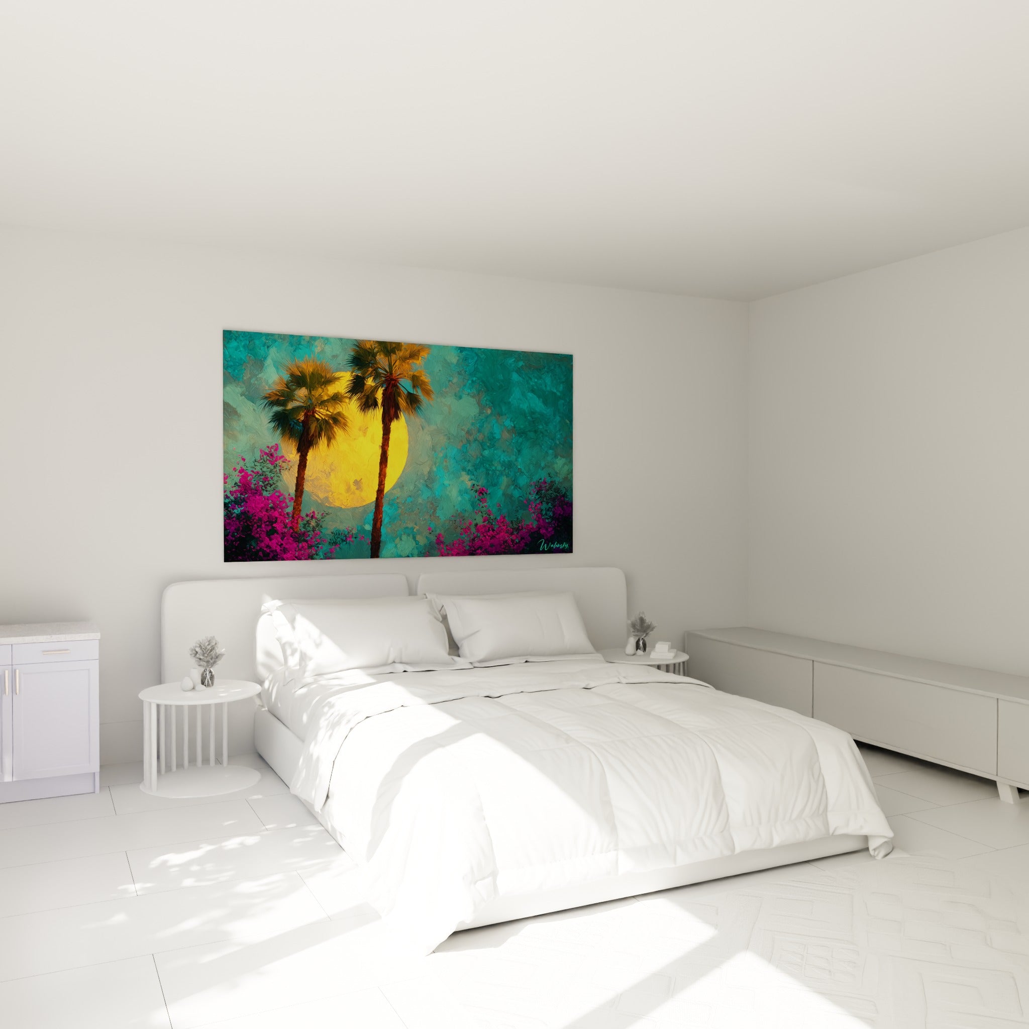 Palmiers bruns et lune ambrée sur fond turquoise accrochés au-dessus d'un lit dans une chambre claire