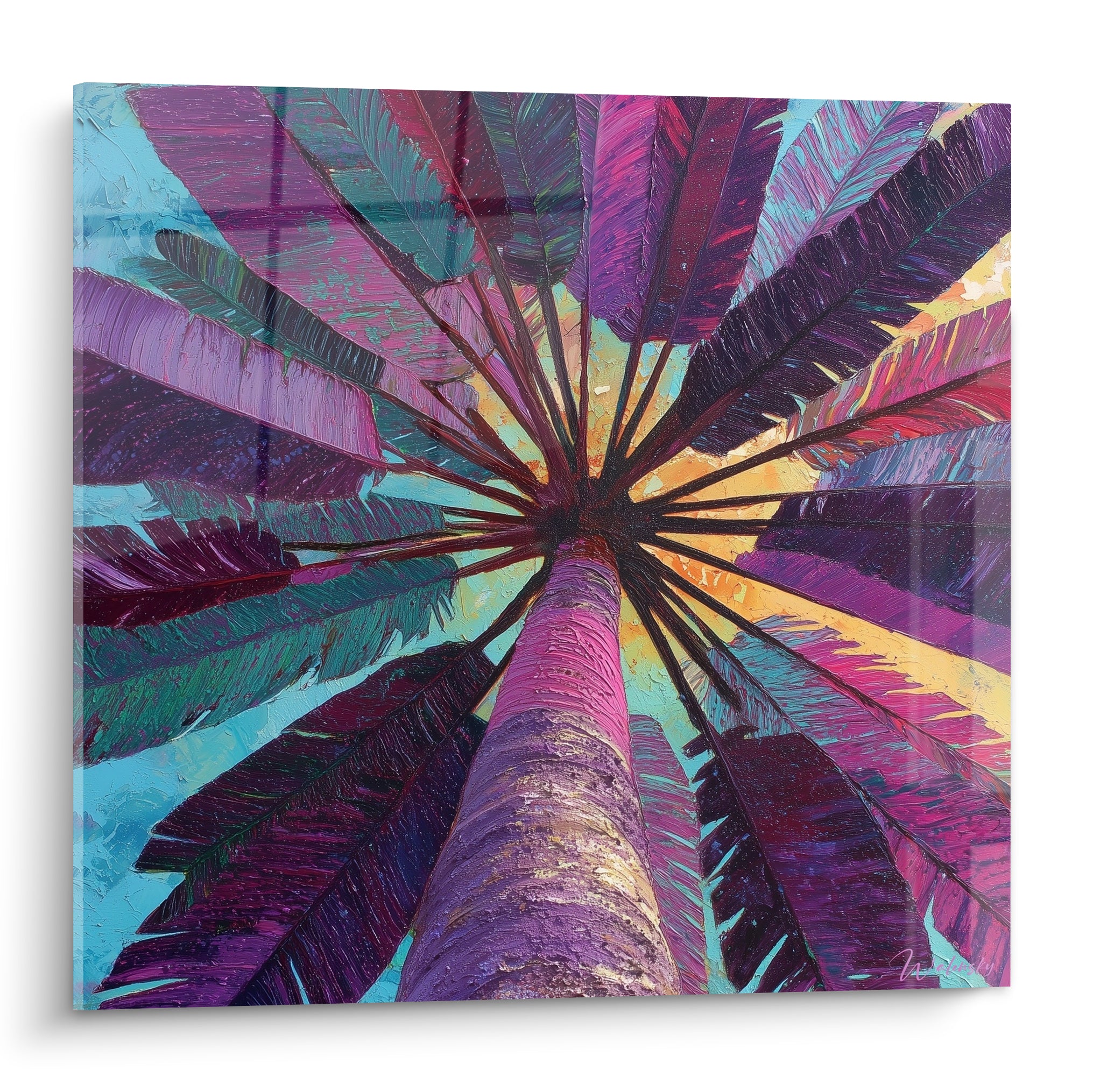 Palmier vu du dessous aux palmes violettes, magenta et turquoise, tronc rose sculpté en relief