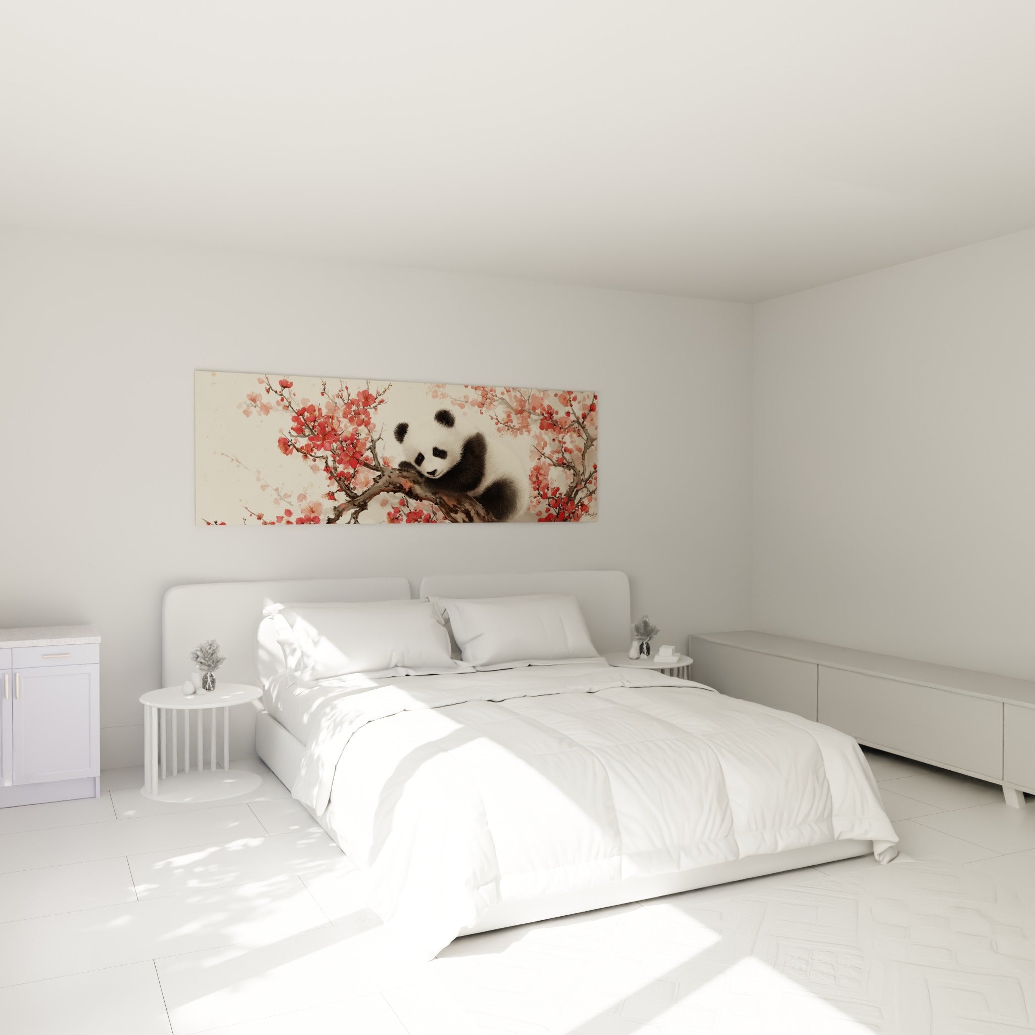 Jeune panda blotti parmi les fleurs de cerisier roses, au-dessus d'un lit dans une chambre claire
