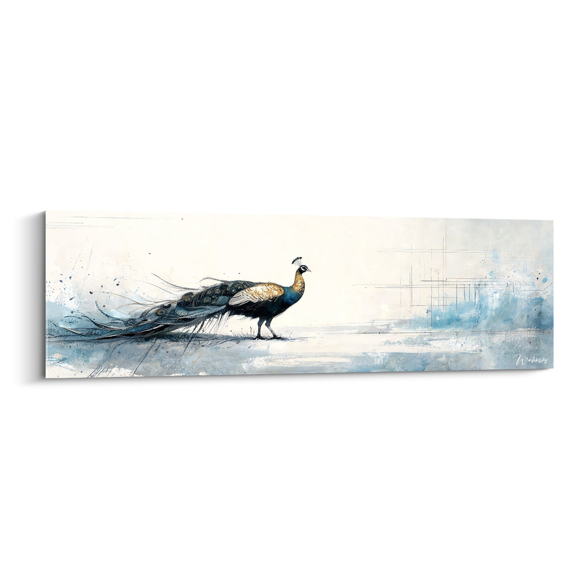 Gemälde Pfau in Marineblau und Gold, der seine grafische Schleppe vor hellem, skizziertem Aquarellhintergrund entfaltet