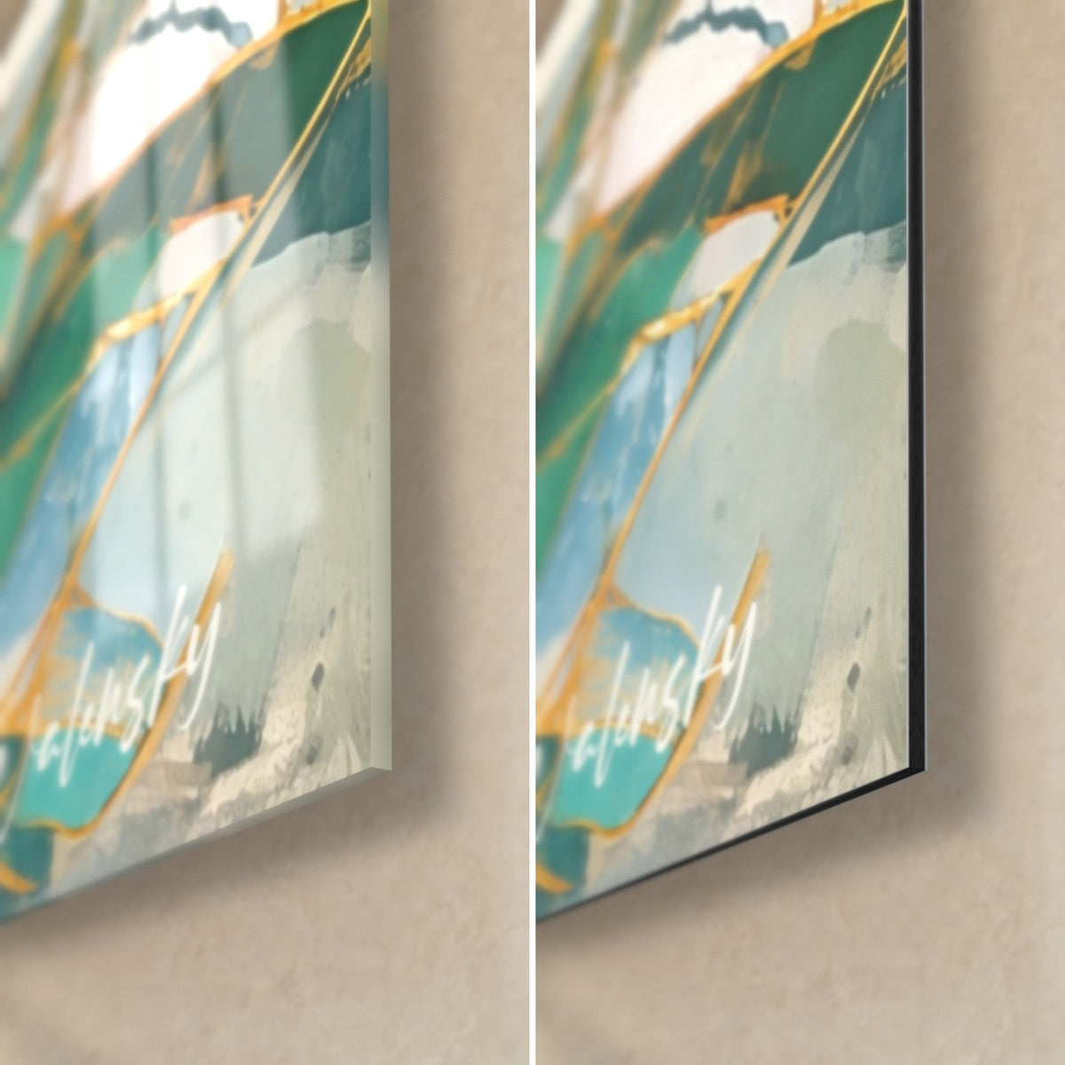 Tableau paon ivoire et turquoise, coin bas droit : verre acrylique brillant aux reflets, Dibond mat noir et tranche de 3 mm