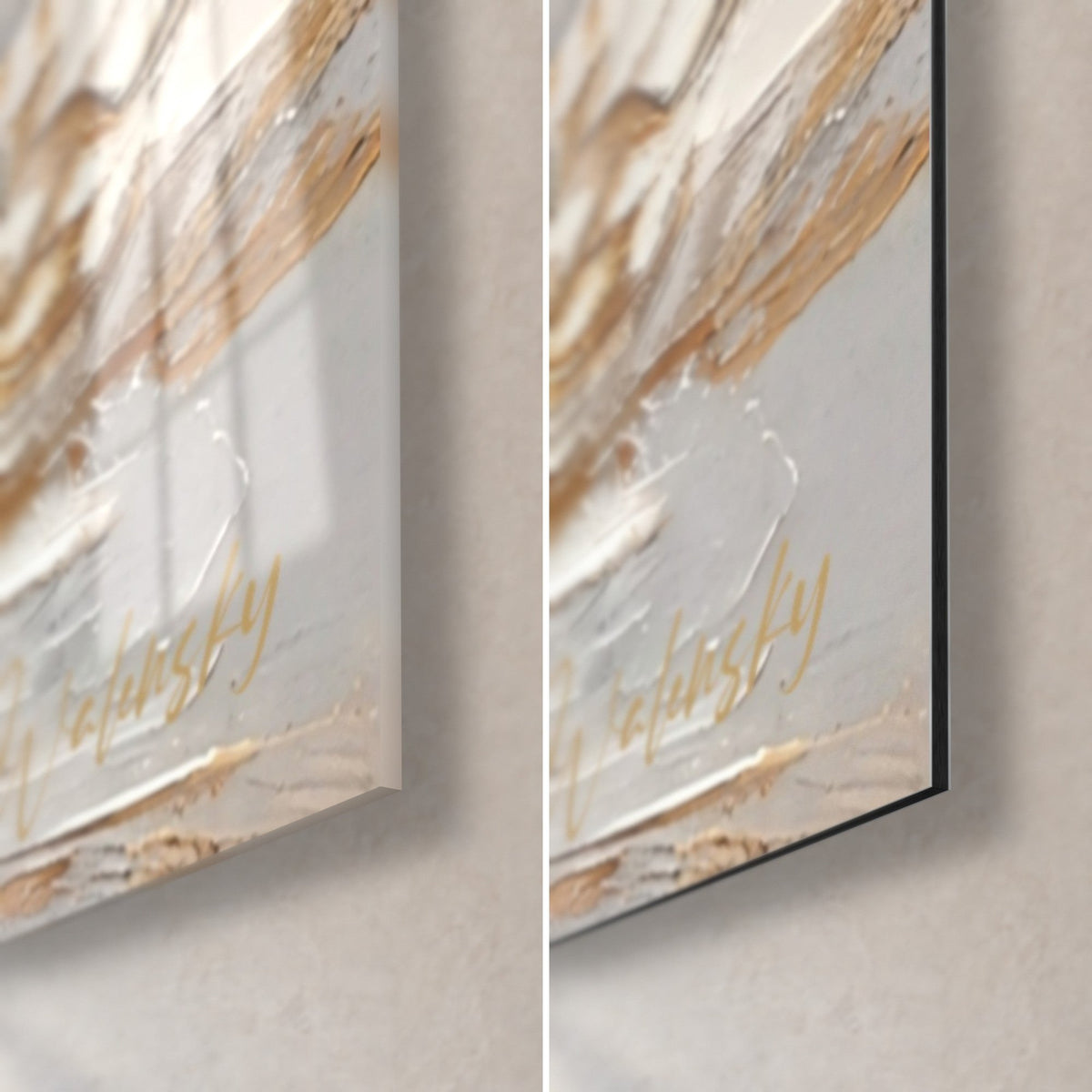 Tableau paon blanc et doré, coin bas droit : verre acrylique brillant reflétant la lumière, alu Dibond mat gris, tranche noire de 3 mm