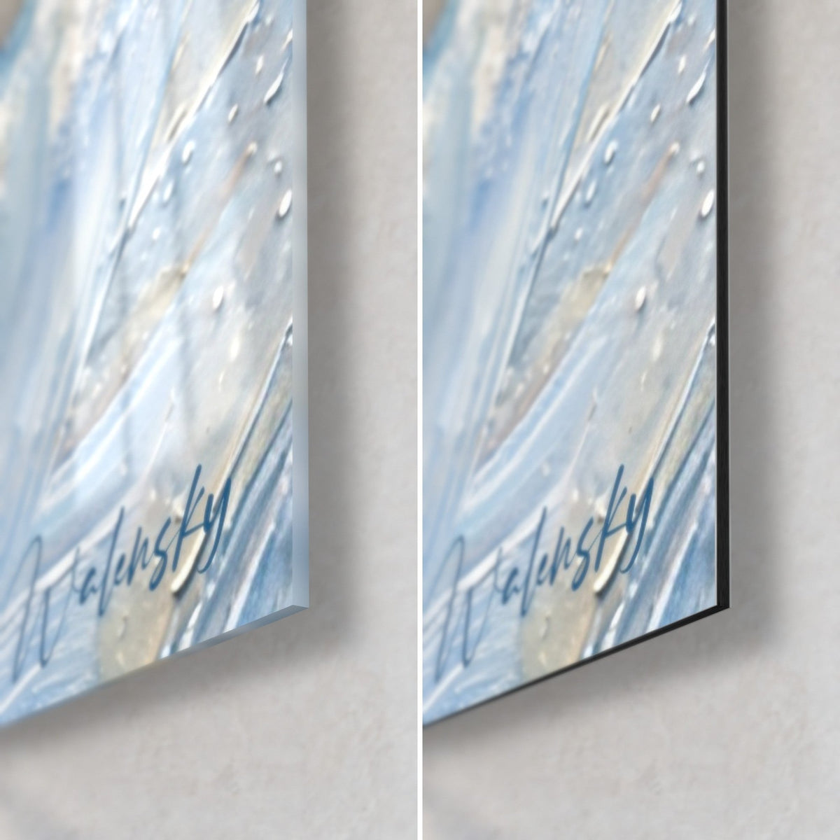 Quadro coda smeraldo del pavone, perle bianche e filetti d'oro, angolo in basso a destra in vetro lucido e alluminio Dibond opaco