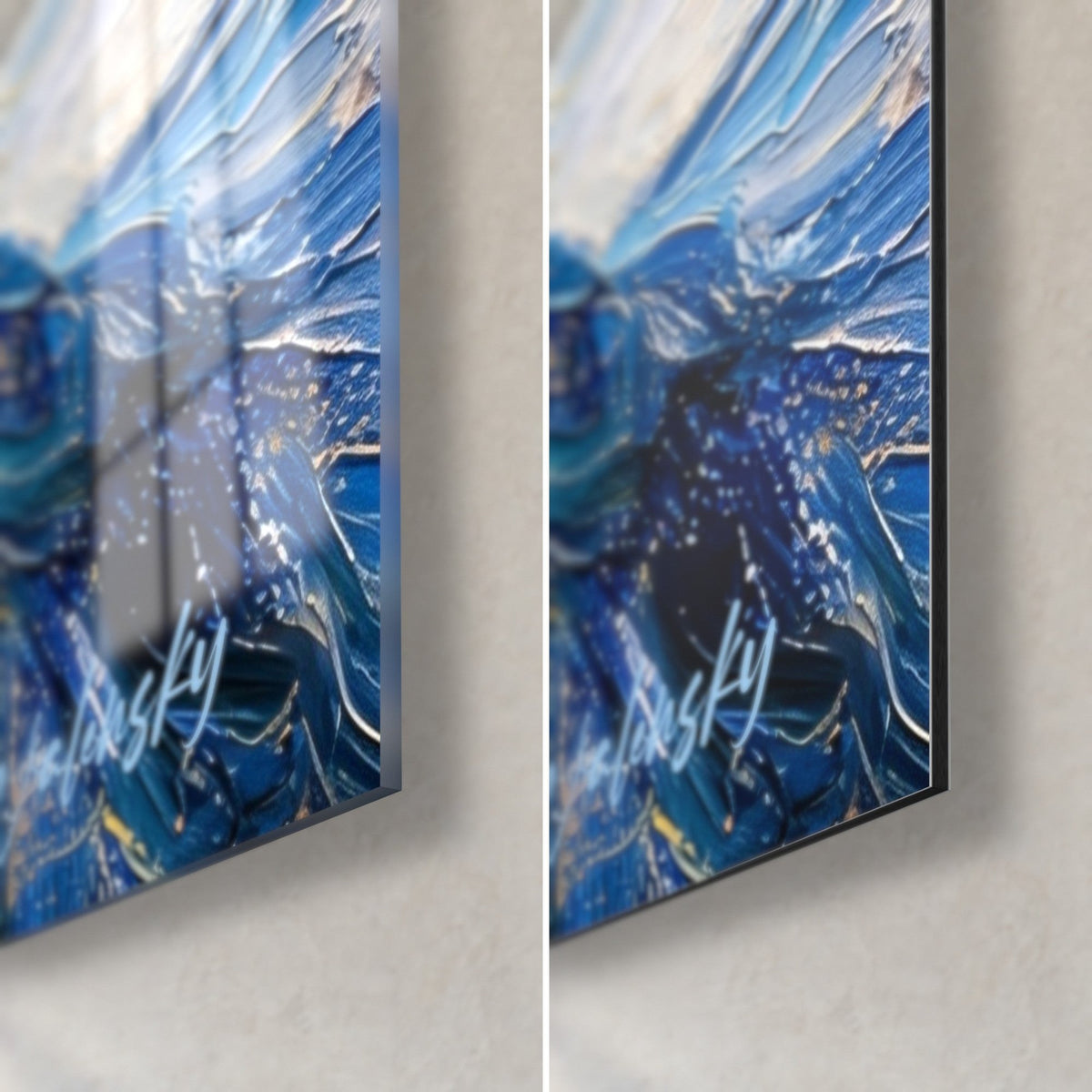 Wall art palette-knife peacocks, royal blue and ivory scales in relief, bottom right corner in glossy glass and matte Dibond, 3 mm edge