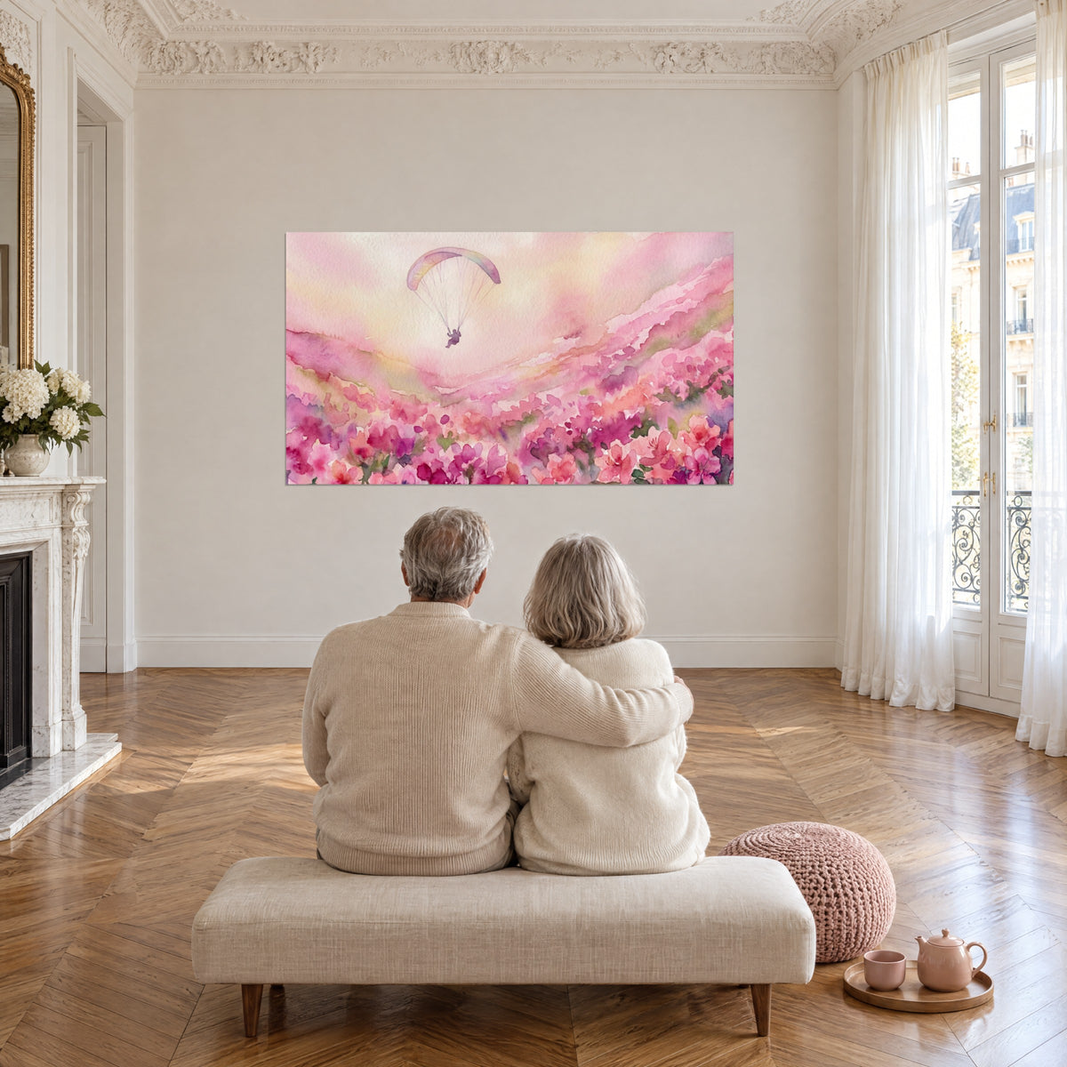 Cuadro vuelo libre sobre un prado de flores fucsia y salmón, cielo melocotón pálido, gran salón con parquet en espiga y ventanales