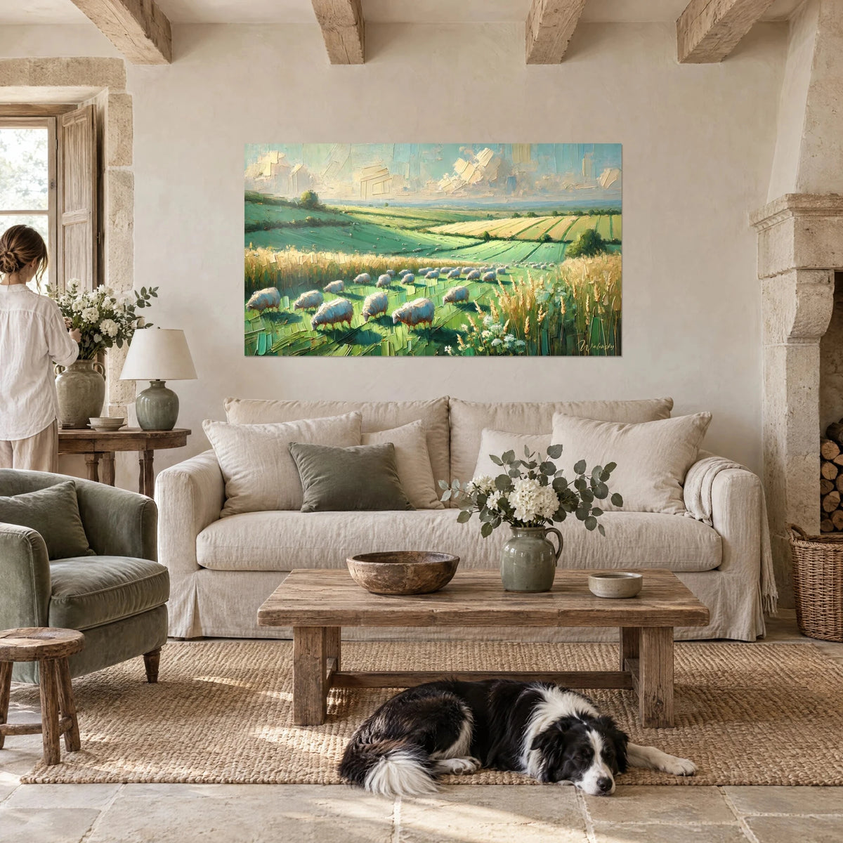 Tableau troupeau de moutons blancs paissant dans l'herbe verte et le blé doré, au-dessus d'un canapé dans un salon lumineux