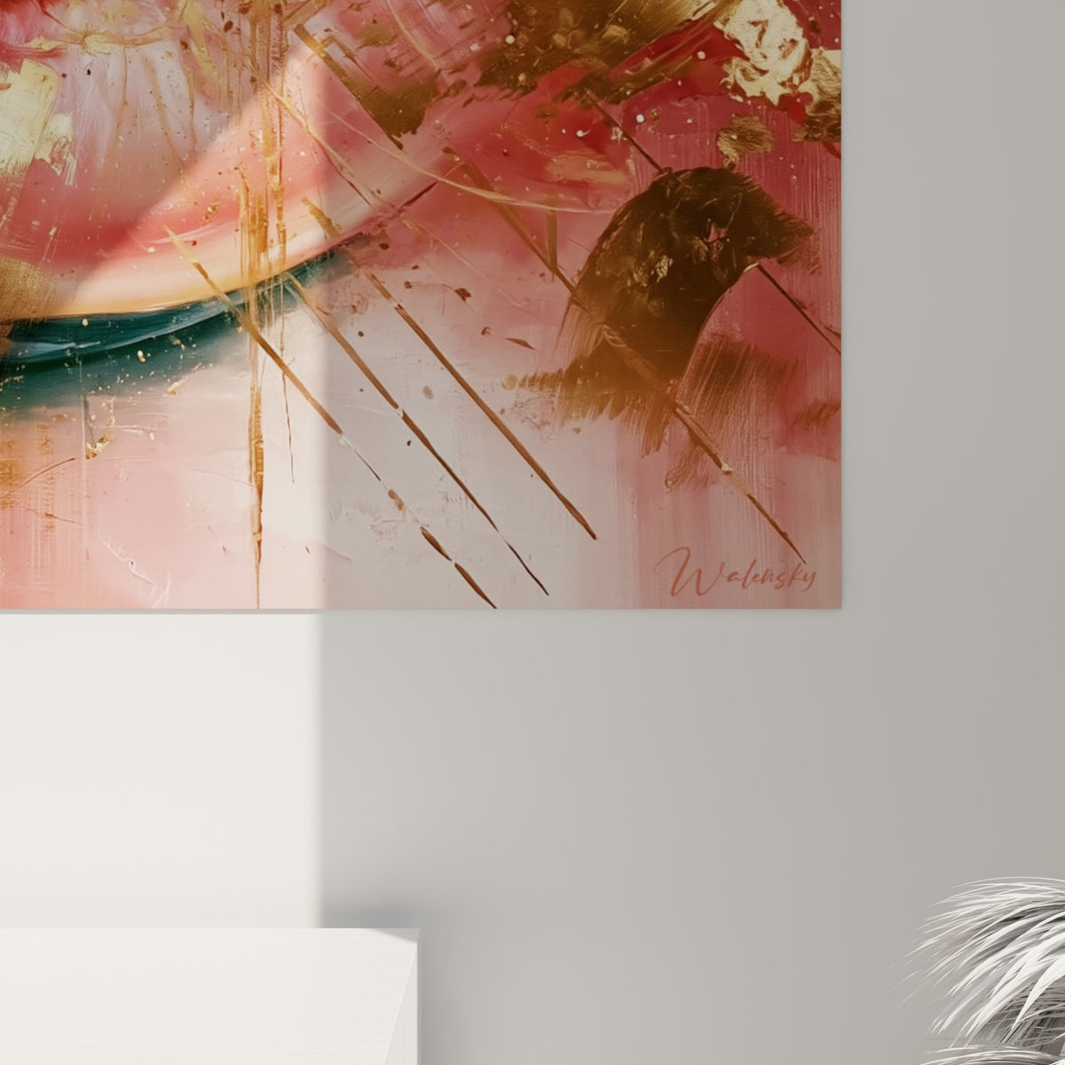 Matière picturale épaisse où l'or et le rose se mêlent, coulures dorées et grain visible sur la toile de pastèque