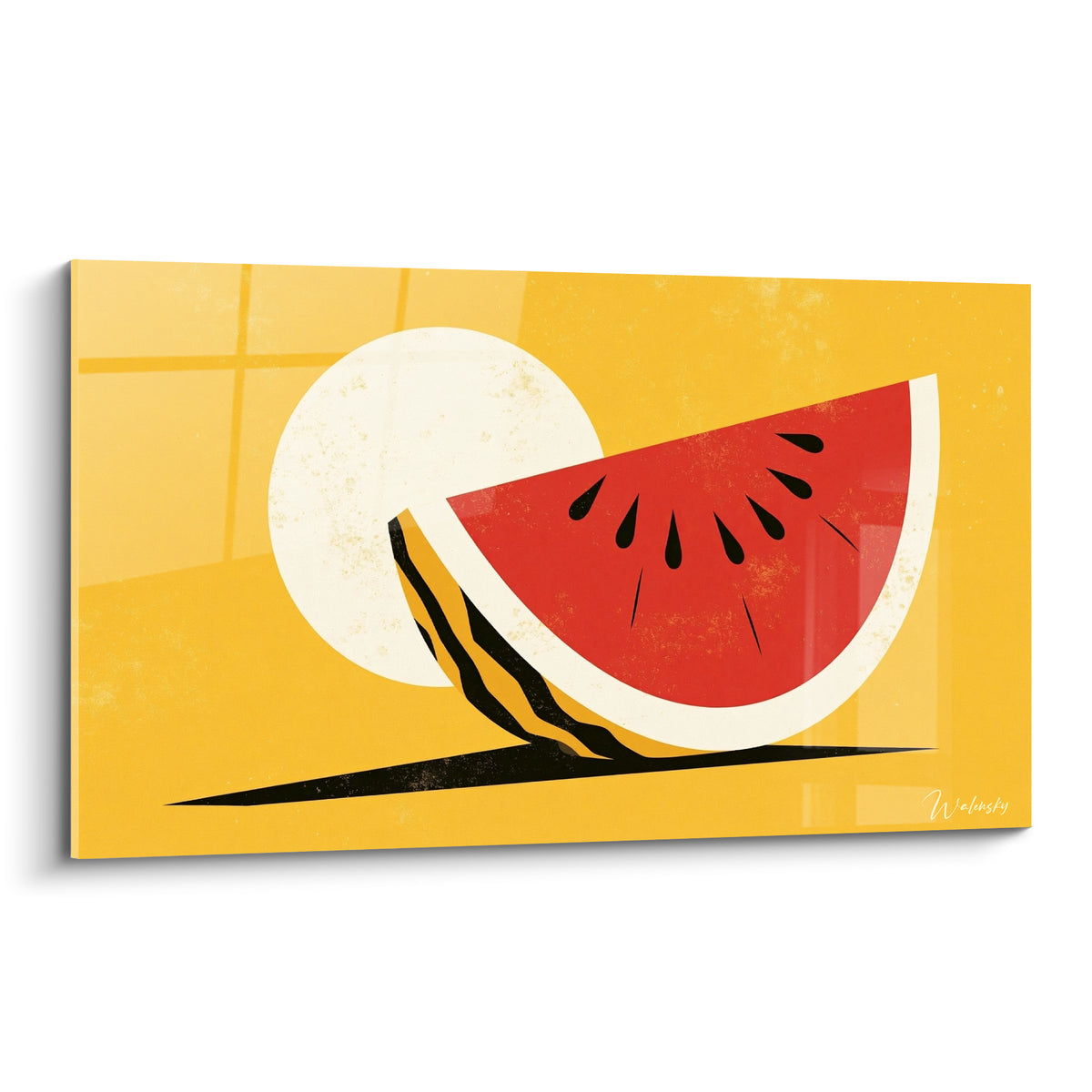 Tranche de pastèque rouge et jaune moutarde, composition graphique style rétro sur fond solaire