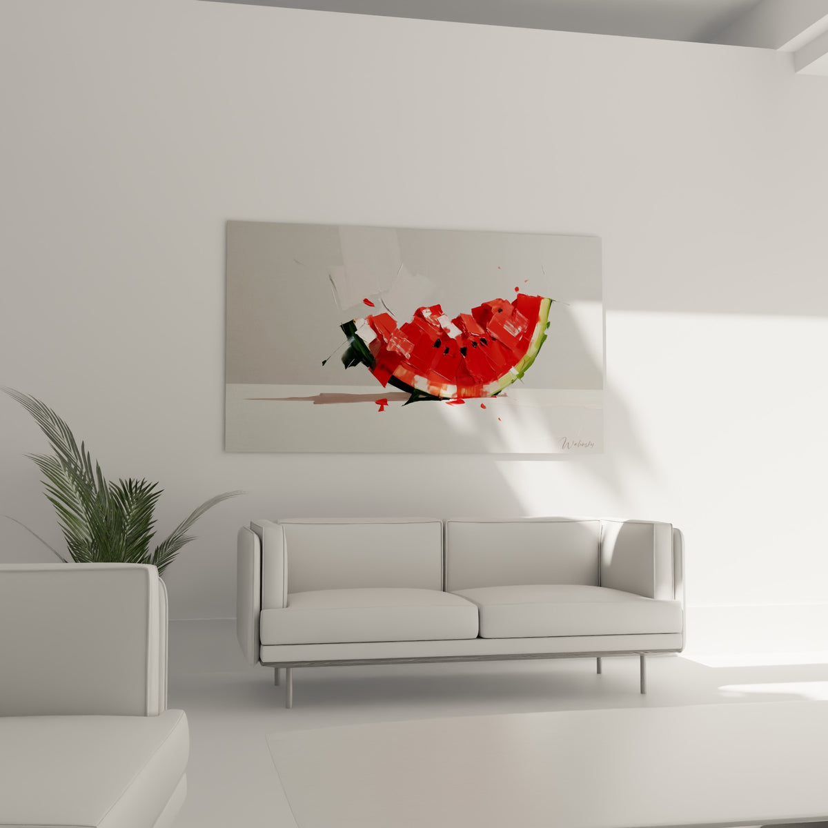 Fruit rouge vif à la croûte verte suspendu au-dessus d'un canapé dans un salon lumineux