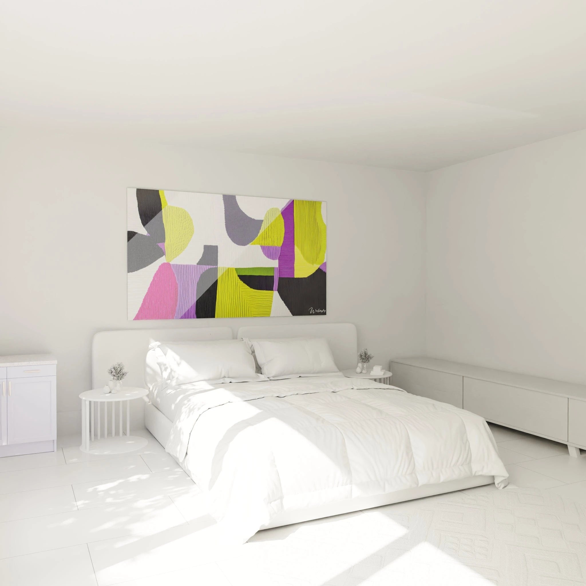 Un tableau textile moderne aux textures ondulées représentant une composition fragmentée de formes géométriques en jaune acide, violet intense, noir et touches de rose fuchsia, chaque section révélant des lignes parallèles évoquant des fibres tissées.
