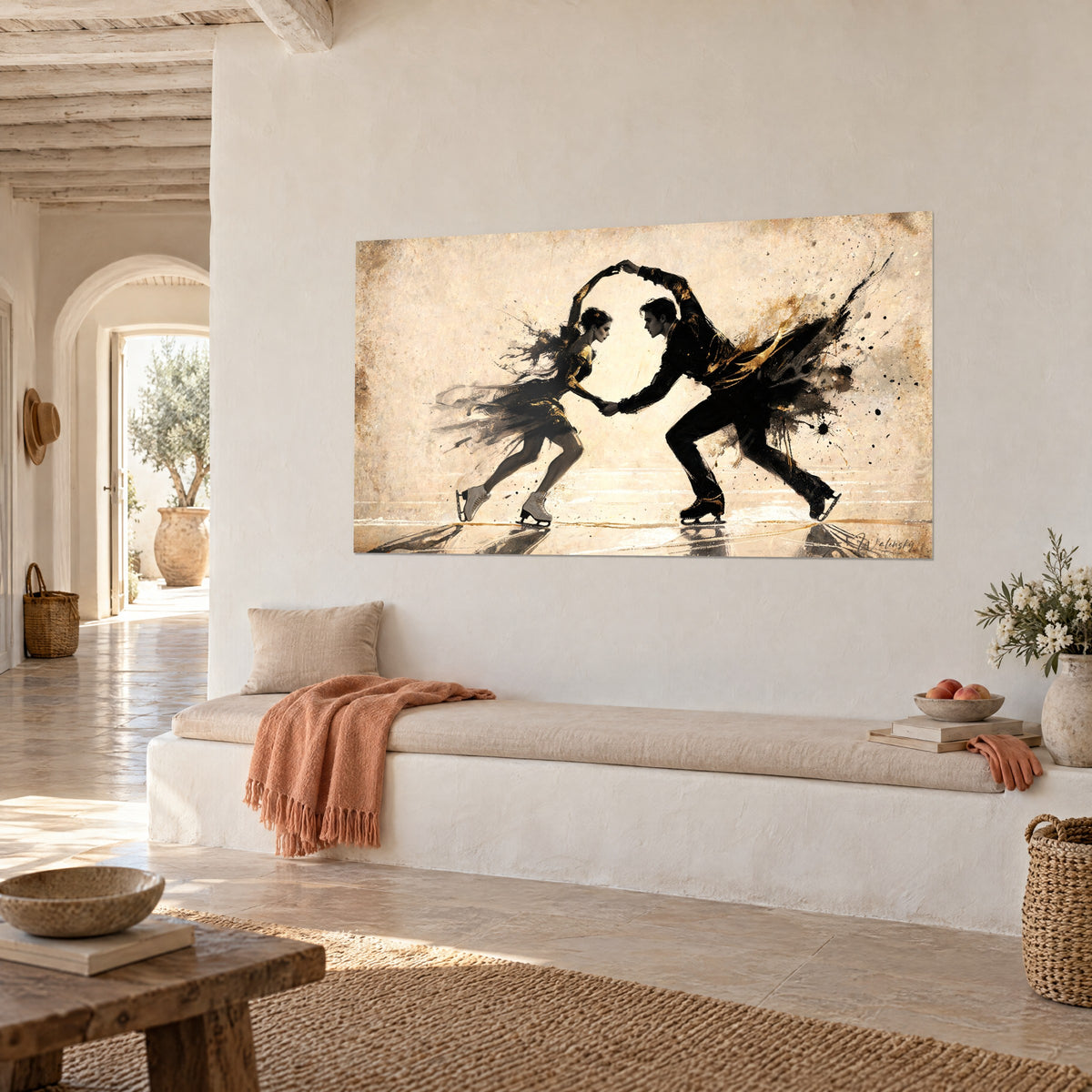 Silhouettes de patineurs noir et sépia en pleine figure, positionnées au-dessus d'un canapé dans un salon lumineux