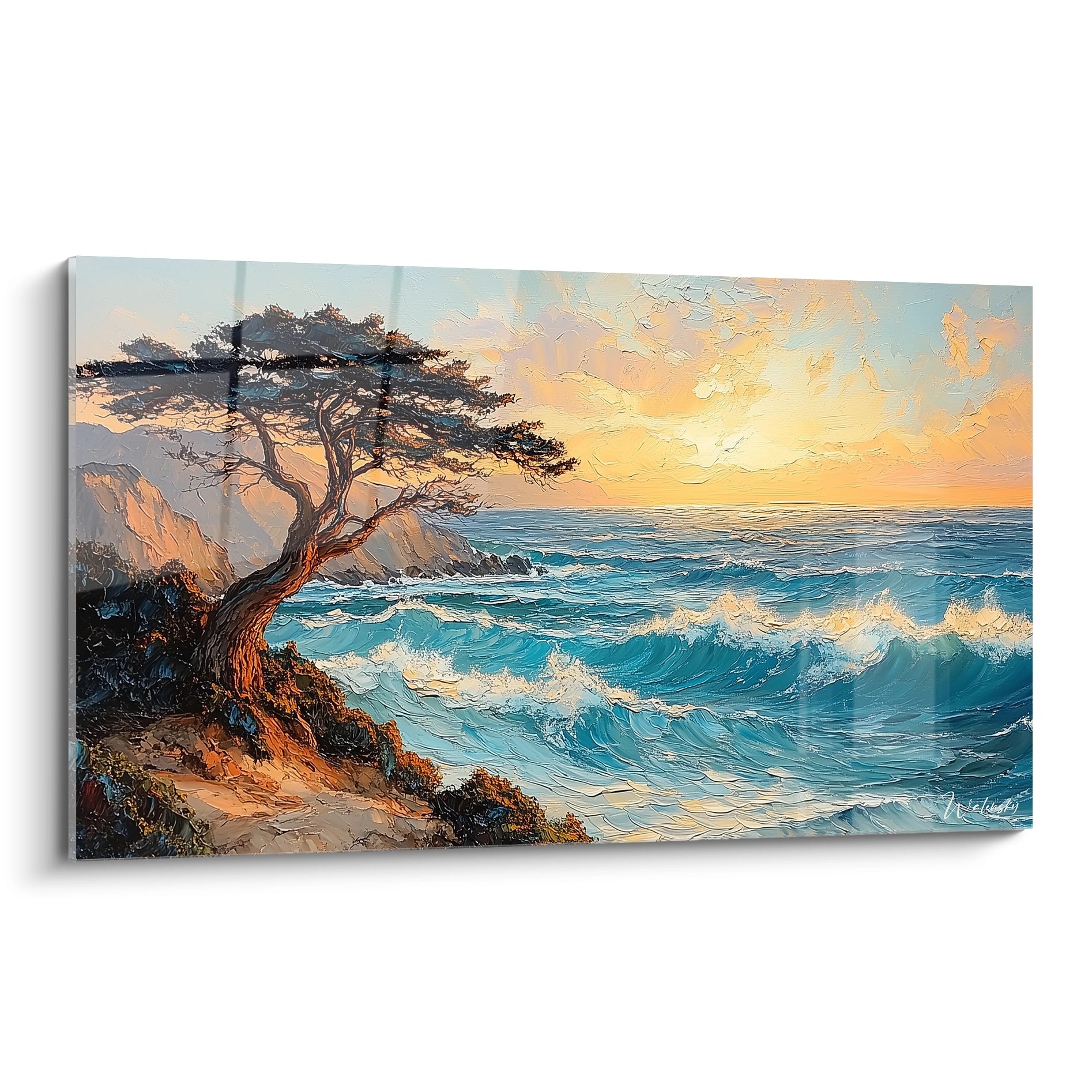 Un tableau mer représentant un cyprès solitaire sur une falaise côtière face aux vagues turquoise déferlantes, baigné dans la lumière dorée d'un coucher de soleil, avec des textures épaisses créant du relief dans les vagues écumantes.

