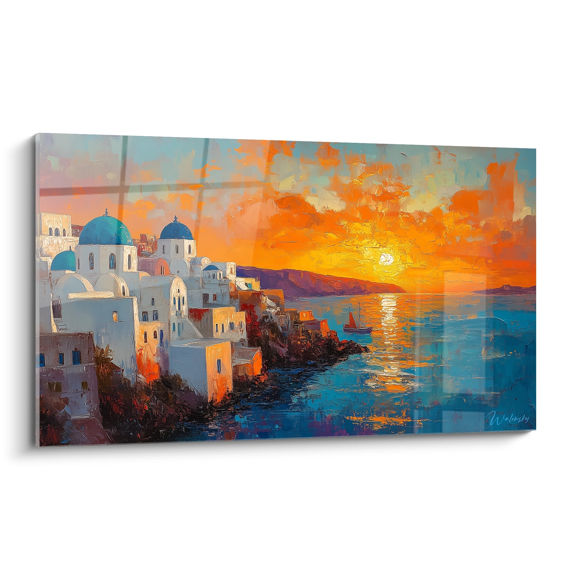 Un tableau représentant un village méditerranéen aux maisons blanches et dômes bleus, surplombant une mer turquoise, illuminé par un coucher de soleil aux teintes orange et jaunes vifs.
