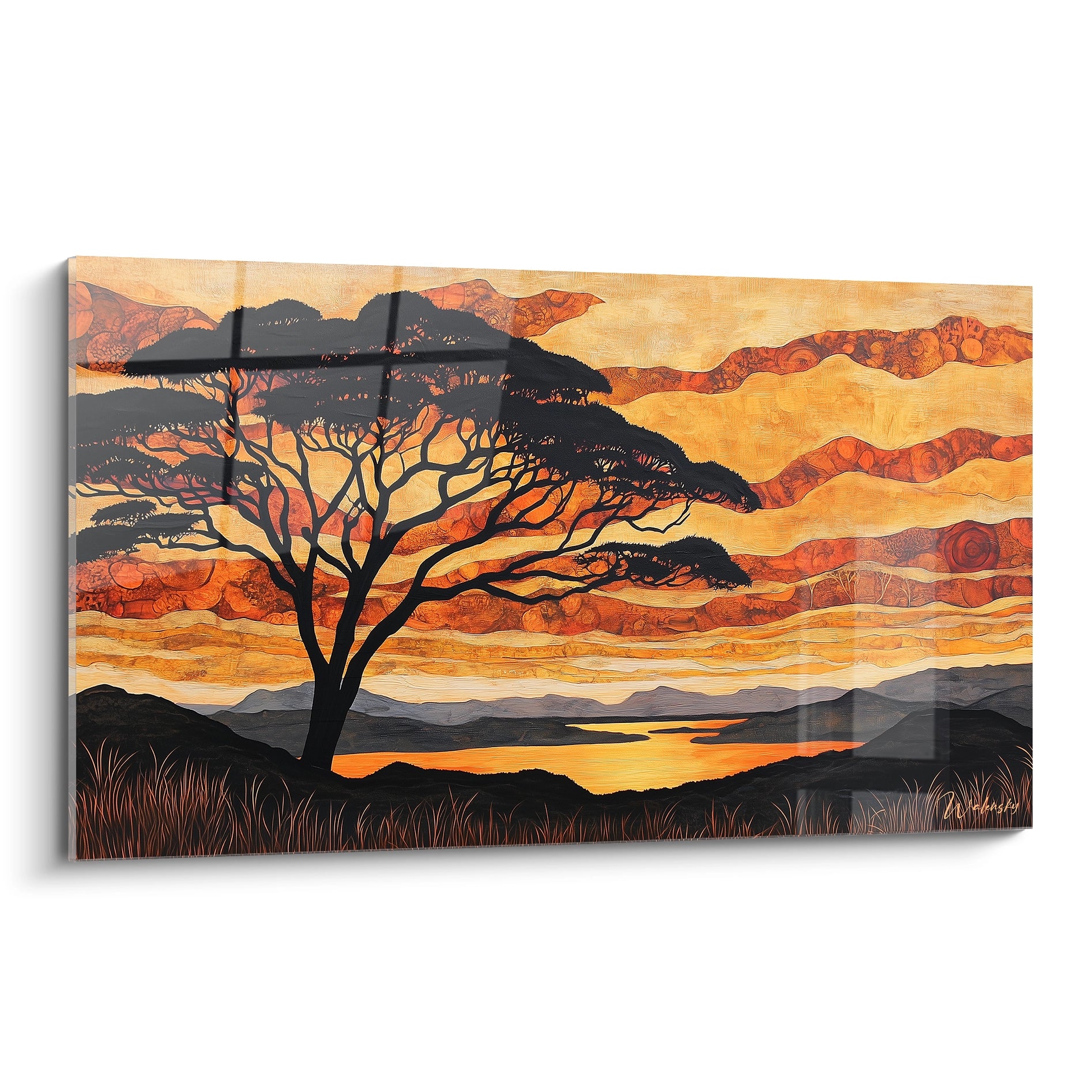 Un tableau savane africaine représentant un acacia solitaire en silhouette noire contre un ciel stratifié aux teintes orange et dorées, avec des montagnes lointaines et un plan d'eau reflétant la lumière du couchant.
