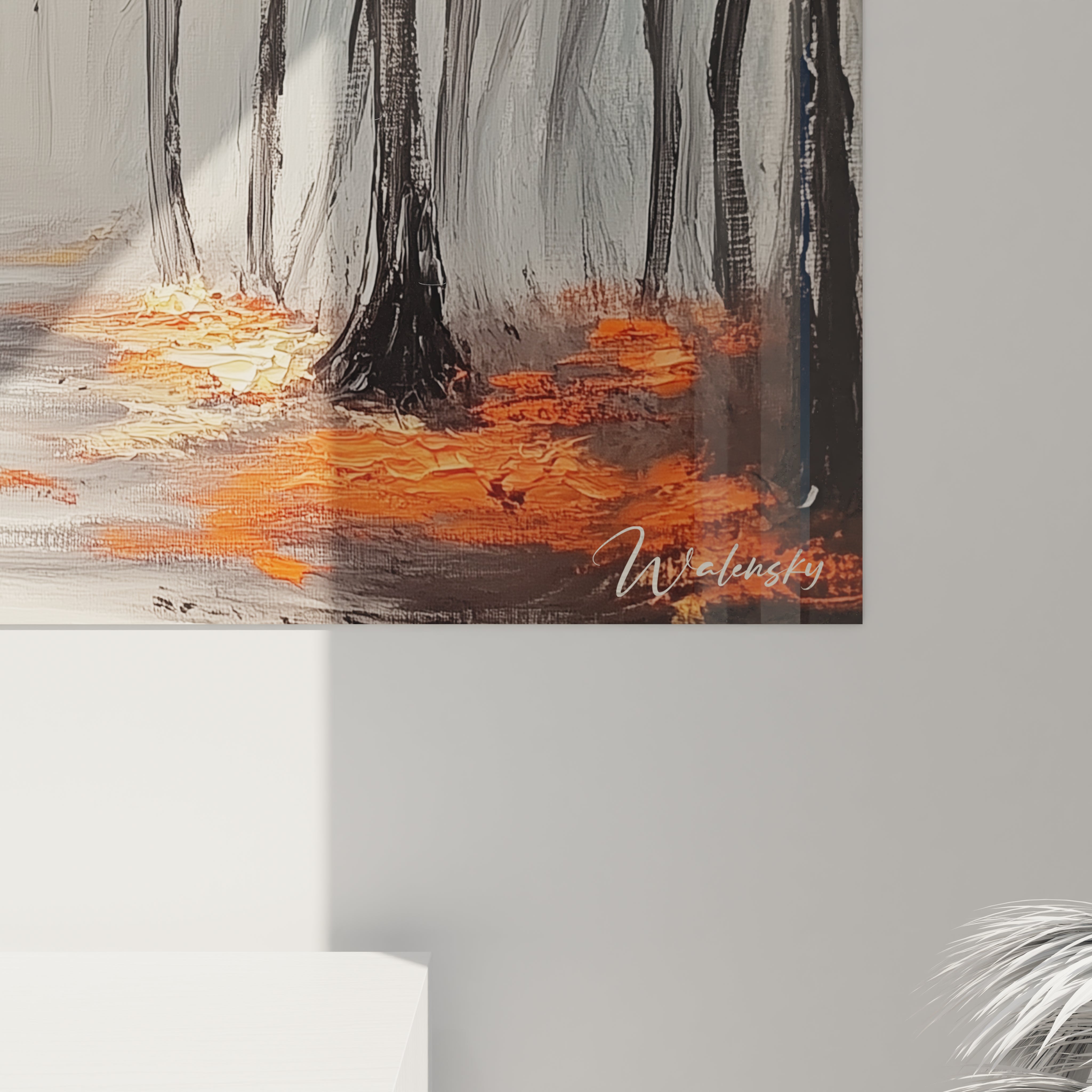 Un tableau forêt brumeux présentant une composition symétrique de troncs noirs élancés encadrant un chemin central, avec un feuillage automnal orange éclatant et des effets de texture variés entre les zones brumeuses fluides et les détails plus épais.
