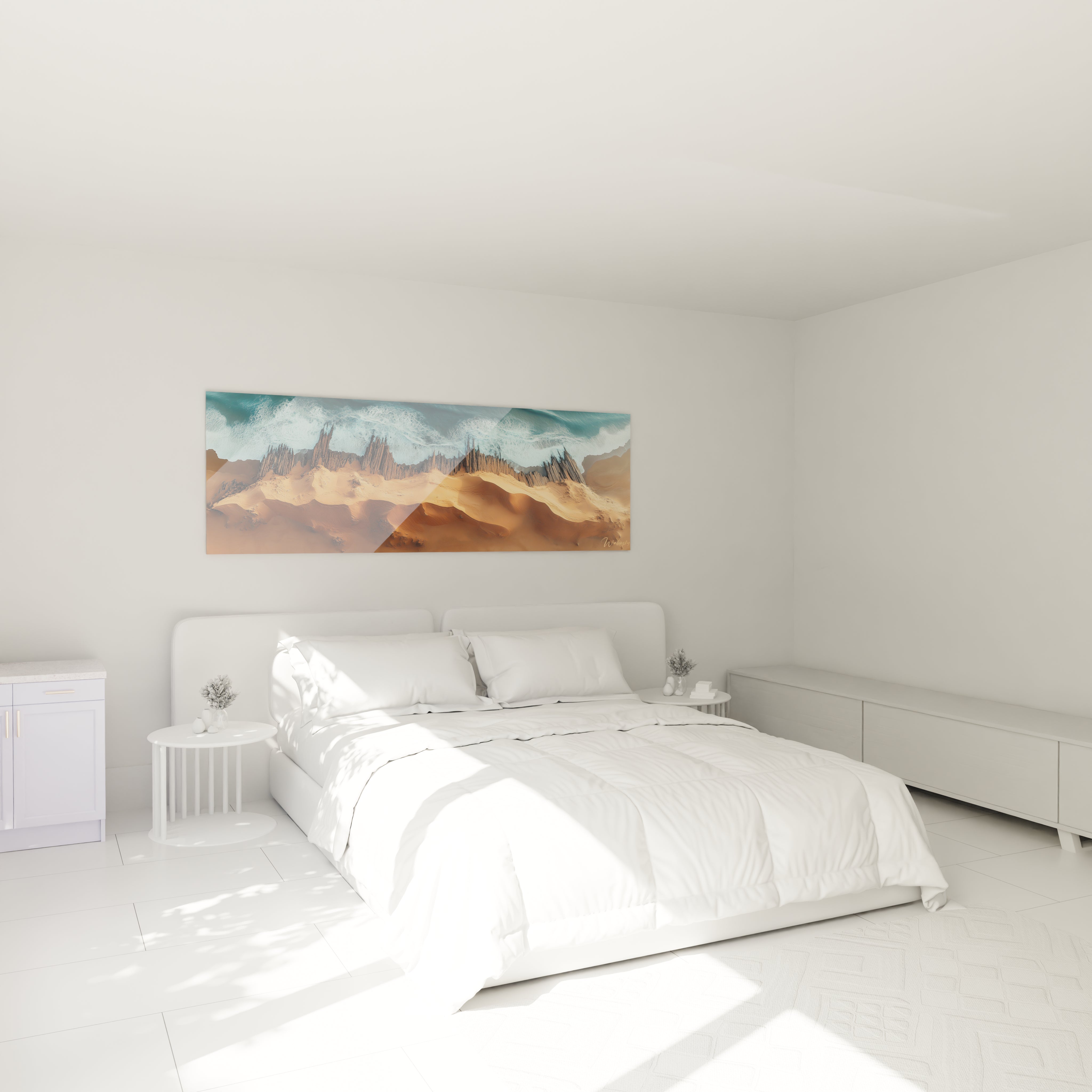 Un tableau plage panoramique capturant la frontière entre mer turquoise et désert de sable doré. Des structures verticales en bois foncé protègent les dunes aux textures ondulantes contre l'océan écumeux, créant une composition équilibrée aux couleurs contrastées.
