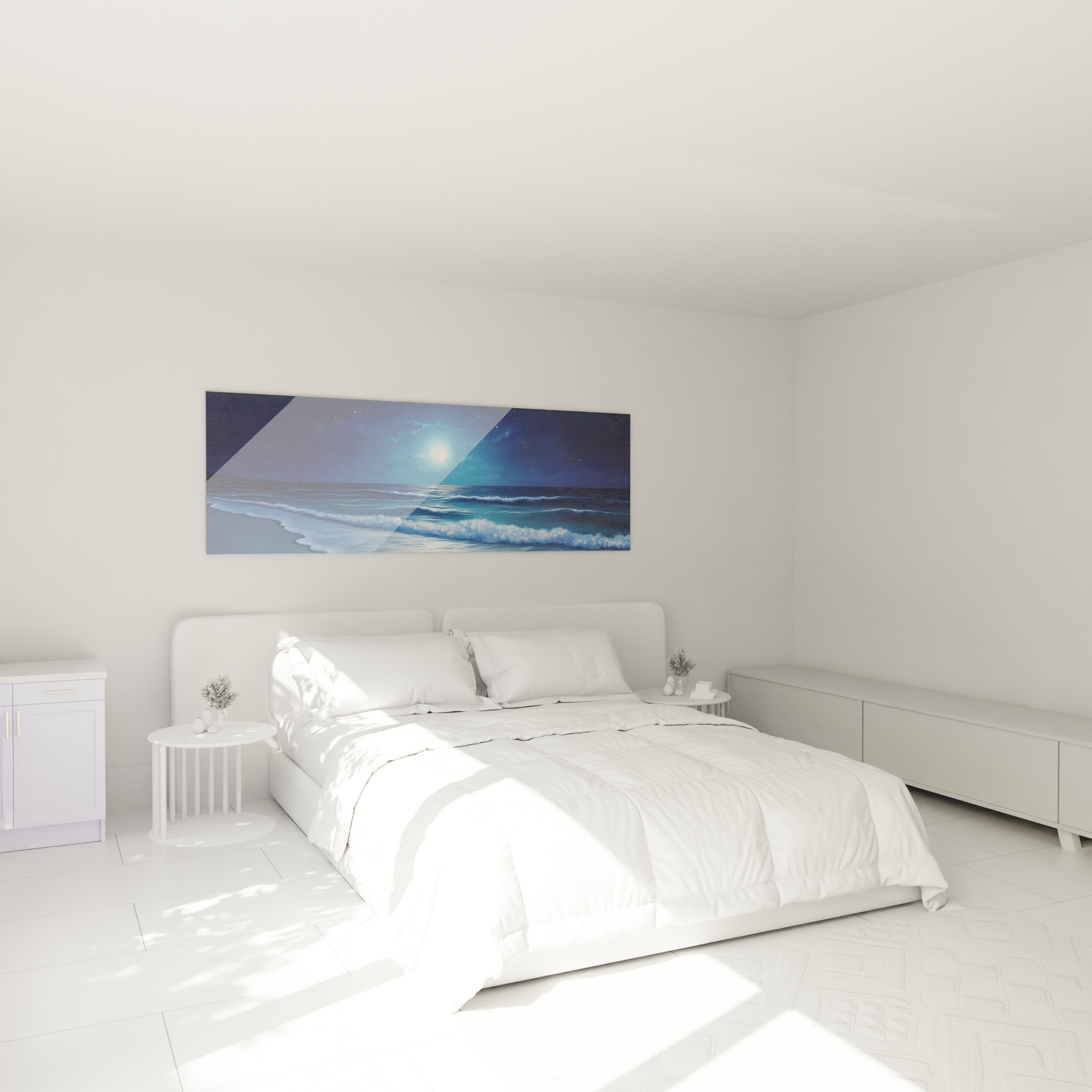 Un tableau plage marine montrant des vagues d'un bleu intense s'échouant sur le sable sous l'éclat d'une lune pleine et lumineuse, créant des jeux de reflets lumineux sur l'écume blanche et la surface texture de l'eau dans une atmosphère nocturne apaisante.
