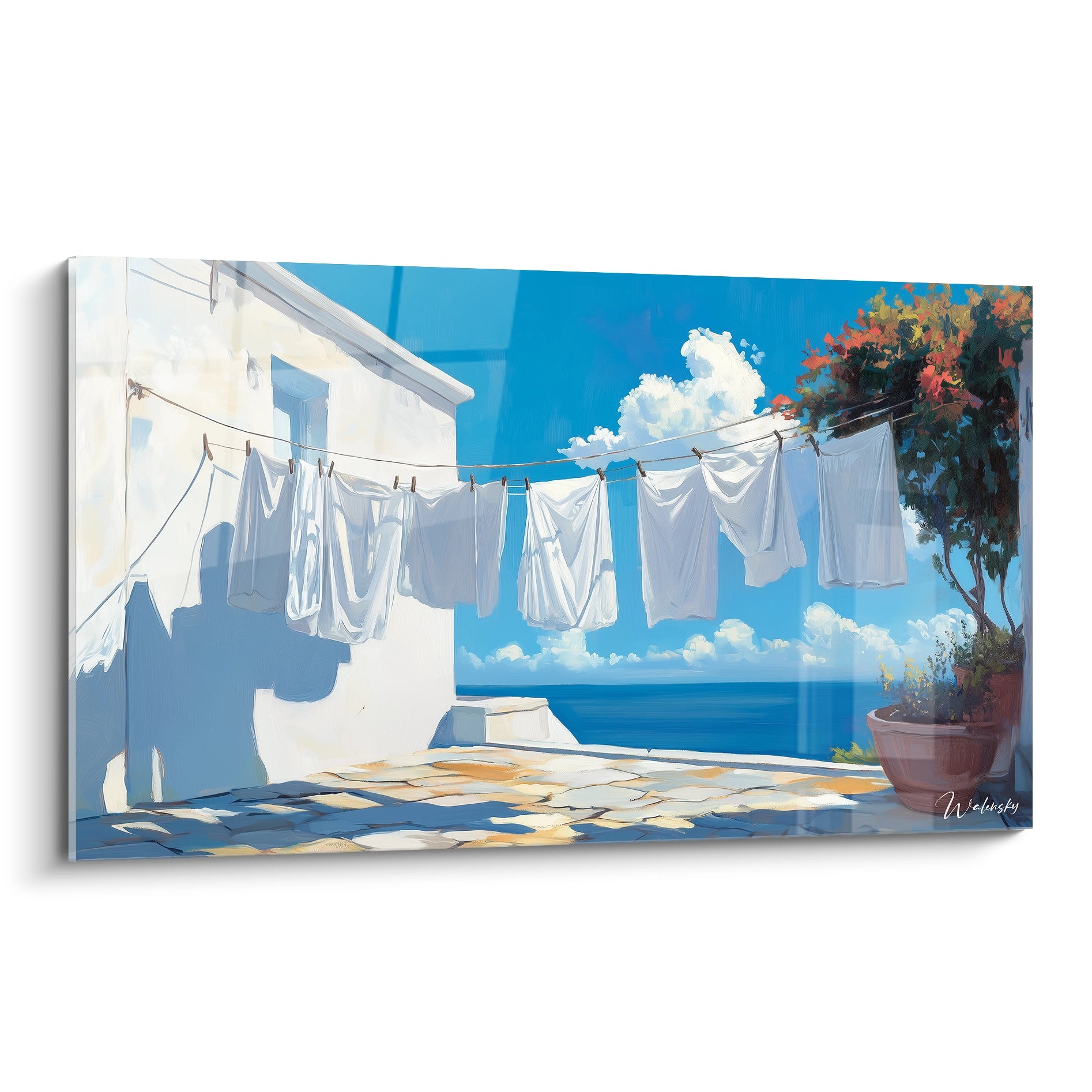 Un tableau méditerranéen présentant du linge blanc suspendu sur une corde à linge, avec une maison blanchie à la chaux, surplombant une mer bleue profonde sous un ciel azur, offrant un contraste lumineux entre les textiles, l'architecture cycladique et l'horizon marin.
