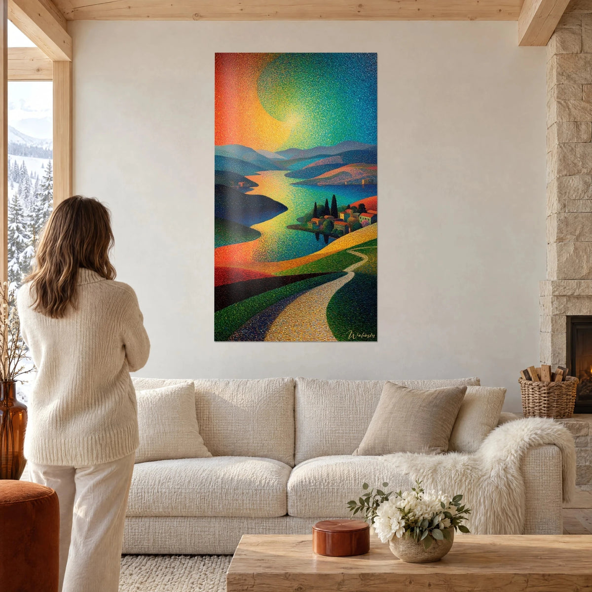 Gemälde kurvenreicher See in Orange und Türkis unter einer spiralförmigen Sonne, pointillistische Tupfer, über einem Sofa in einem hellen Wohnzimmer