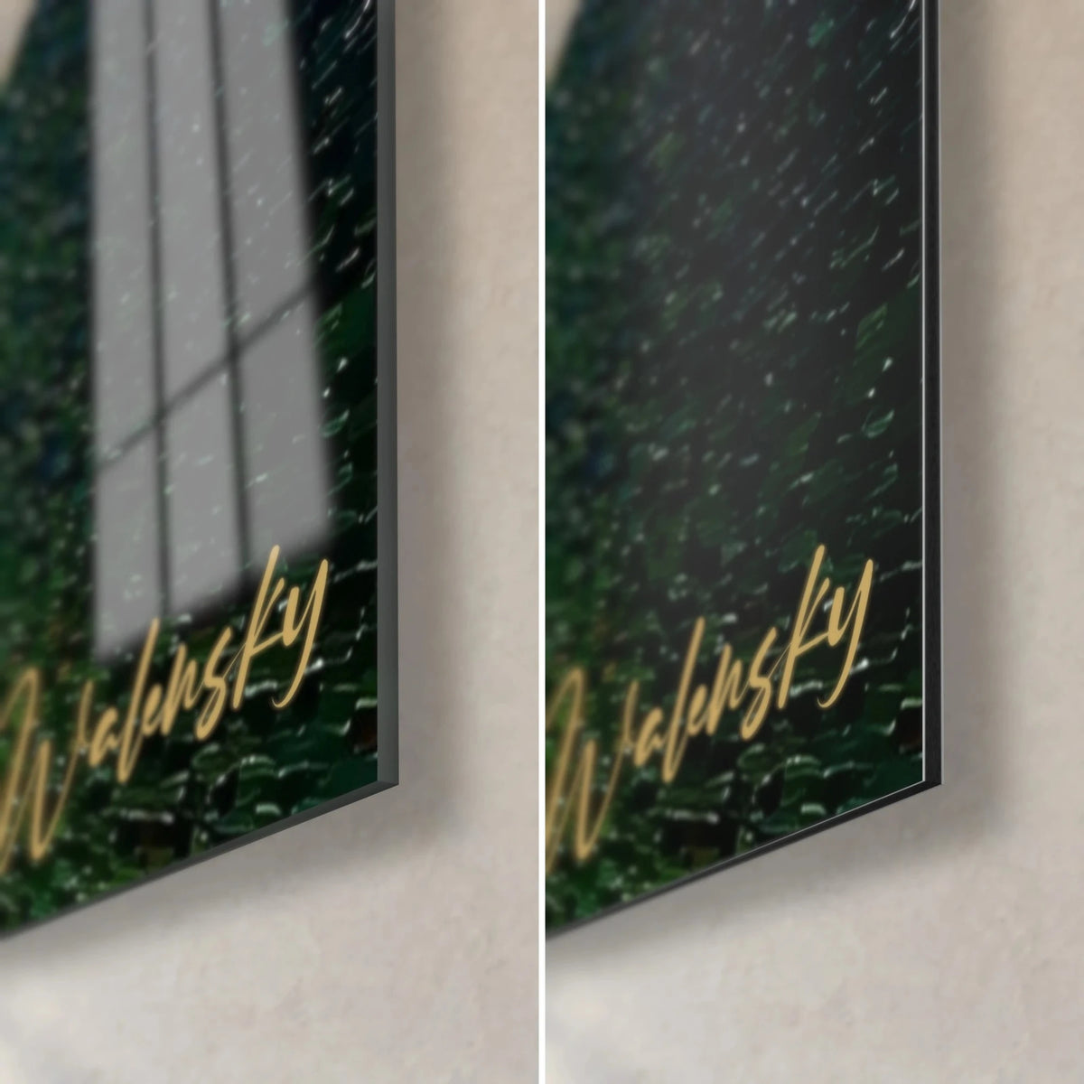 Gemälde pointillistische Landschaft, untere rechte Ecke: goldene Signatur auf tiefem Grün, glänzendes Glas links, mattes Dibond rechts