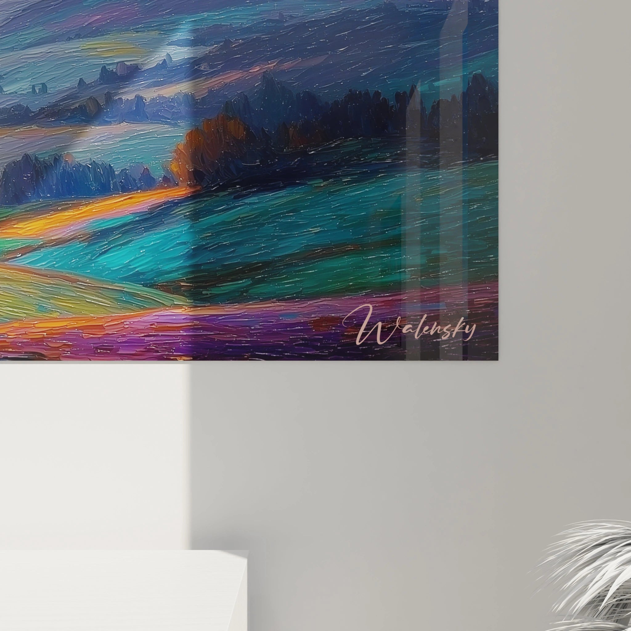 tableau paysage montagneux abstrait Walensky aux couleurs vives rouge et bleu accroché au mur dans un salon moderne