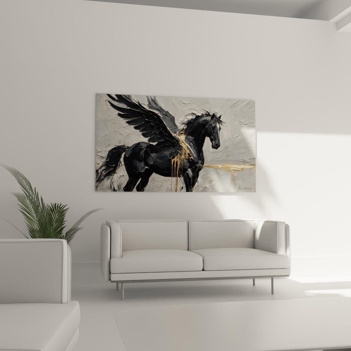 Cheval mythique aux teintes anthracite et or, posture cabrée, au-dessus d'un canapé dans un salon lumineux
