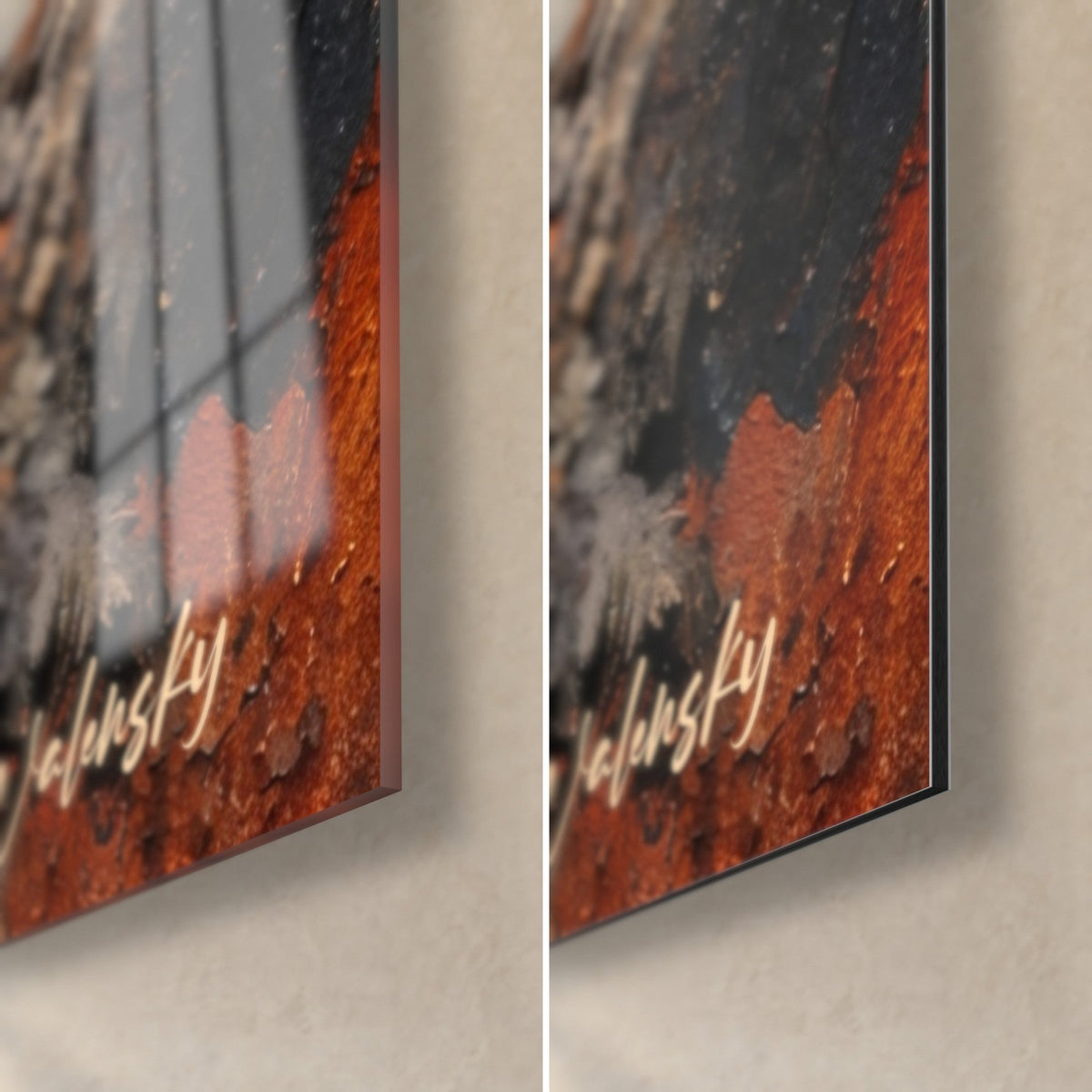 Wall art winged horse in rust and grey, lower right corner, glossy acrylic glass on the left and matte Dibond on the right, 3 mm edge