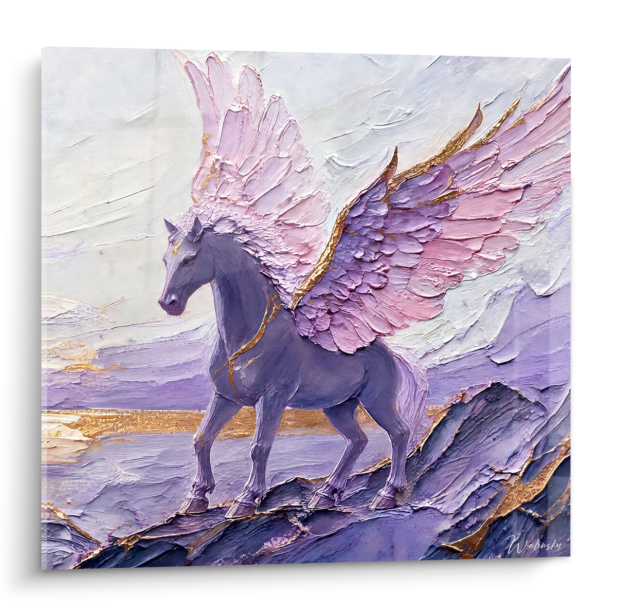 Pégase violet aux ailes roses et dorées, posture élancée sur des rochers anthracite texturés