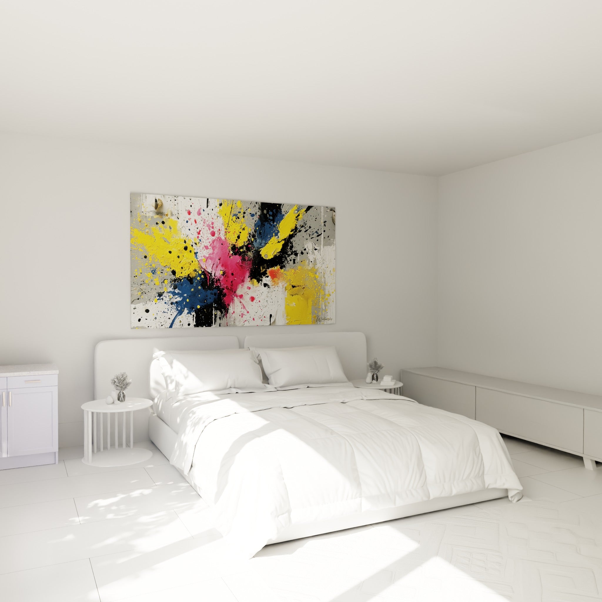 Éclaboussures jaune vif et rose fuchsia sur toile, accrochées au-dessus d'un lit dans une chambre claire