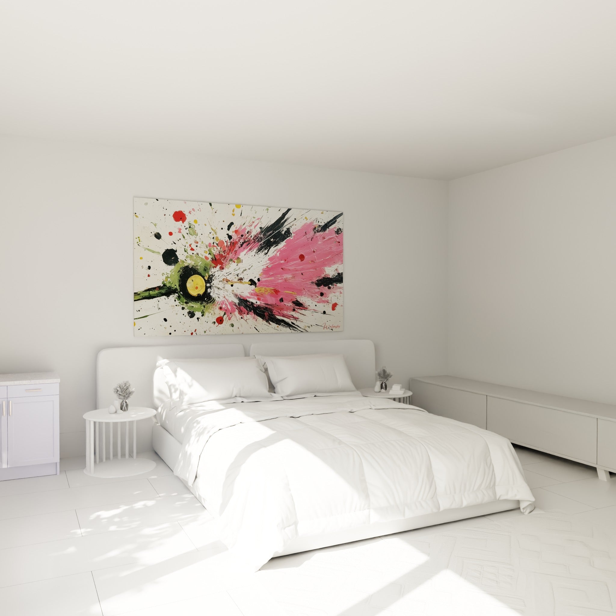Éclaboussures roses et noires irradiant depuis un centre doré, accrochées au-dessus d'un lit dans une chambre claire