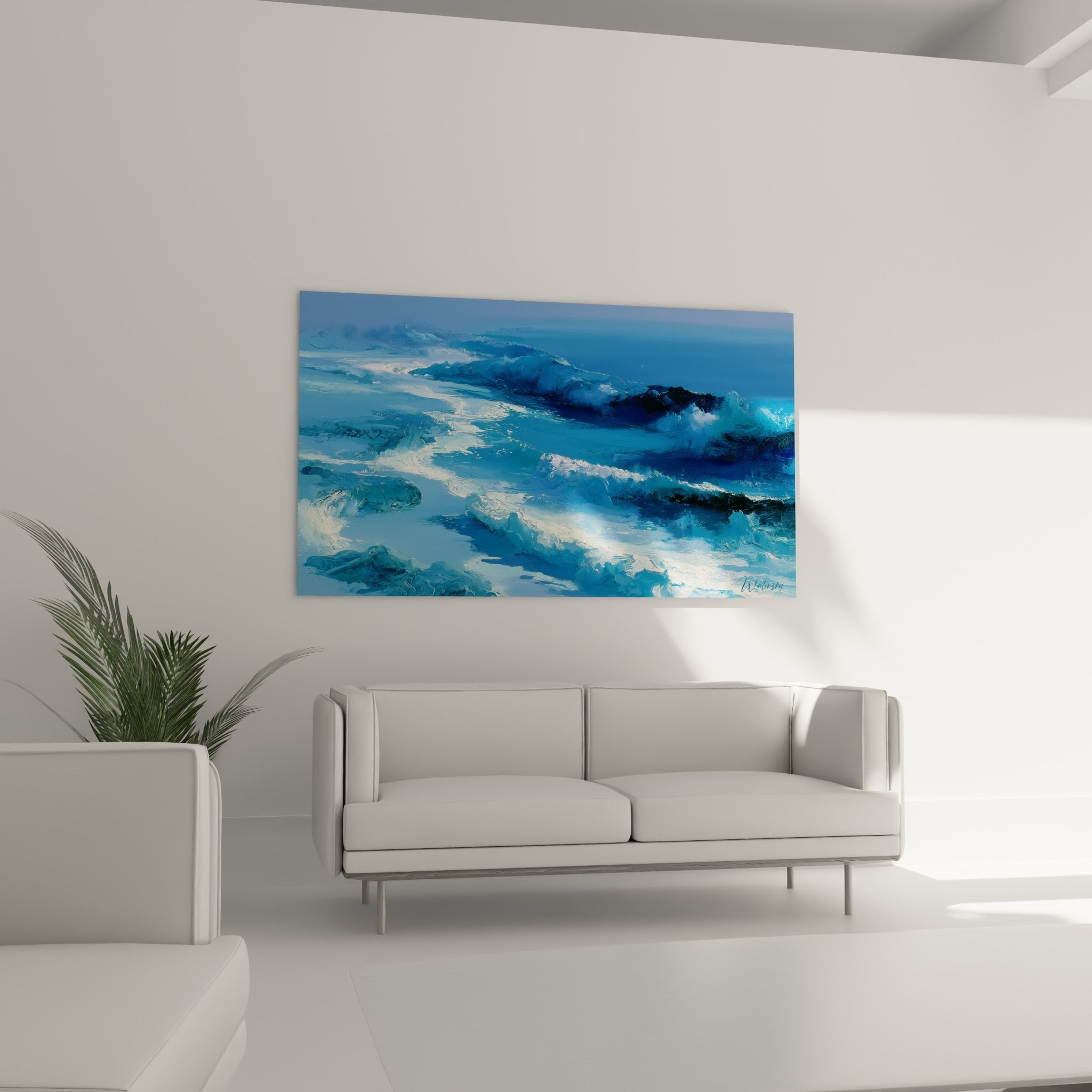 Flots bleu profond et vagues blanches déferlantes, disposés au-dessus d'un canapé dans un salon lumineux
