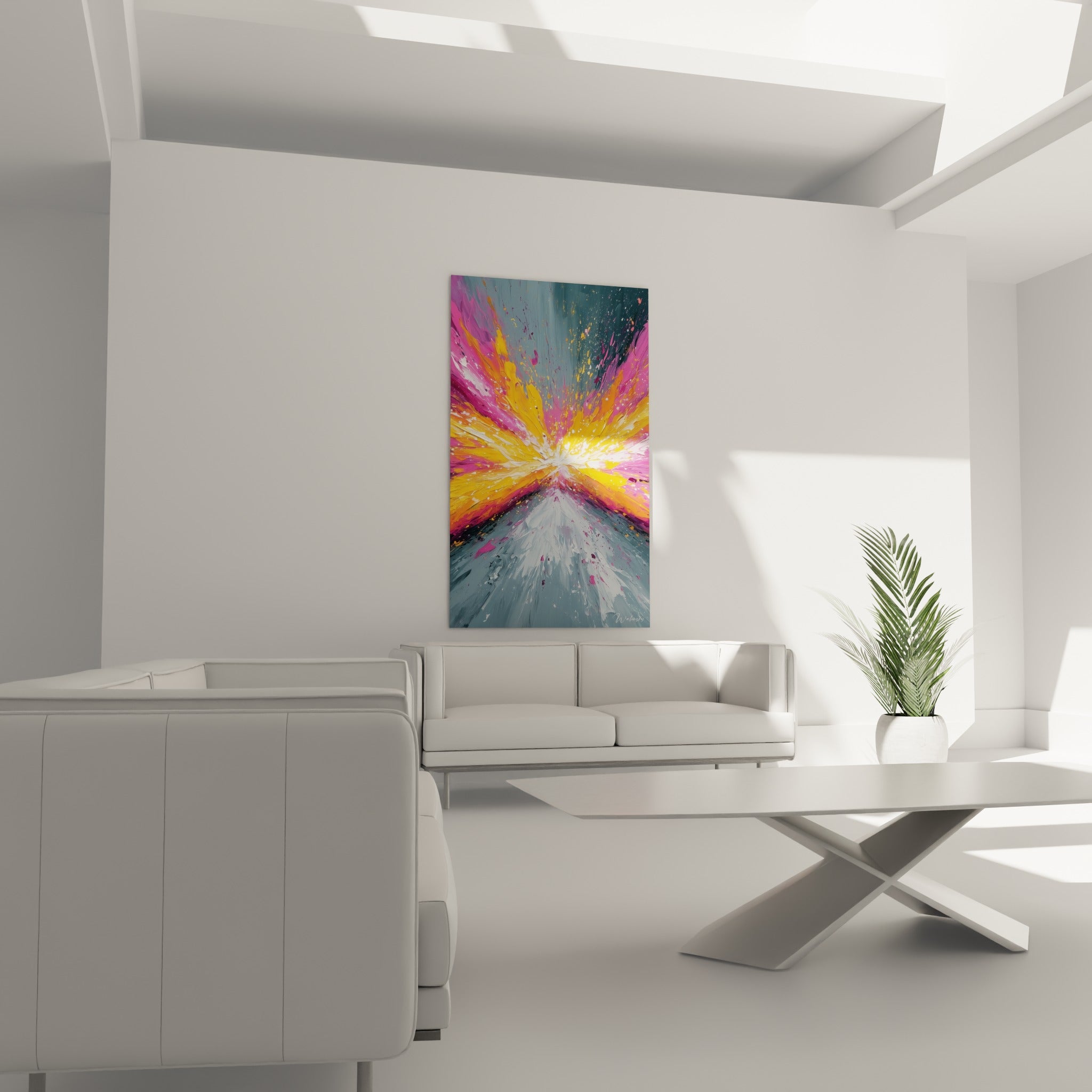 Jaillissement lumineux orange et magenta sur toile anthracite, suspendu au-dessus d'un canapé dans un salon lumineux
