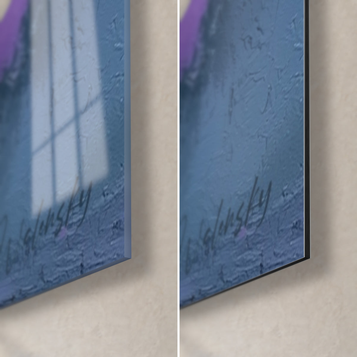 Quadro astratto di nuvole rosa e nere, angolo in basso a destra: vetro acrilico lucido a sinistra, Dibond opaco grigio-blu a destra