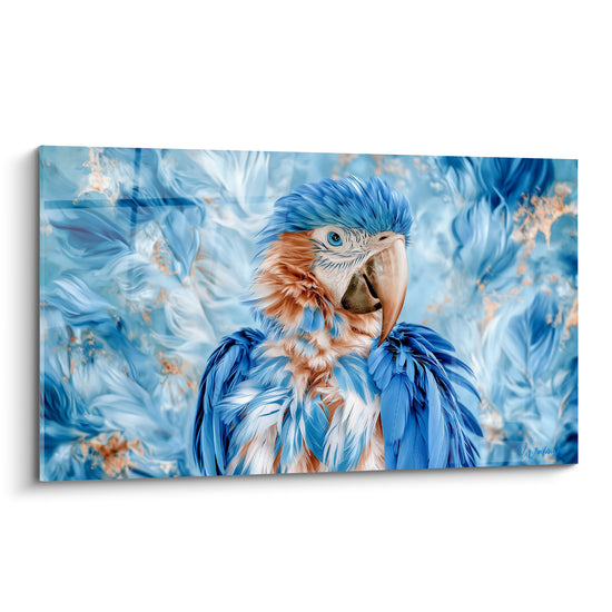 Perroquet ara au plumage bleu ciel et pêche doré, regard perçant, bec massif beige