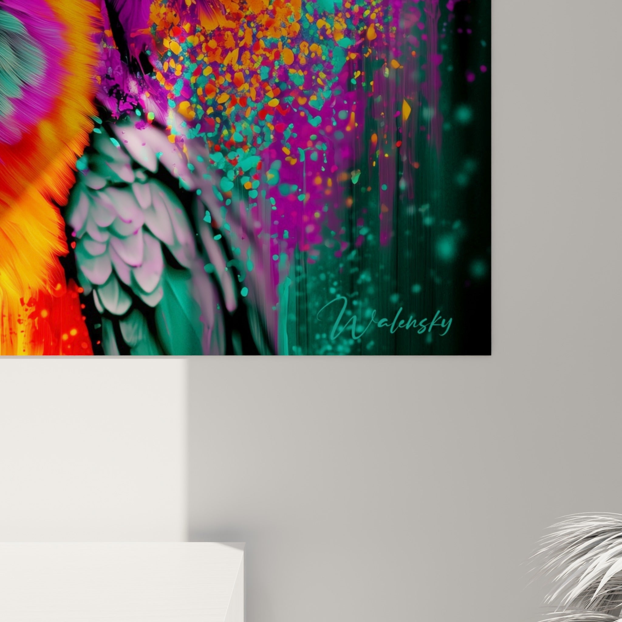 Détail des plumes éclaboussées orange et turquoise du perroquet, texture picturale et coulures visibles