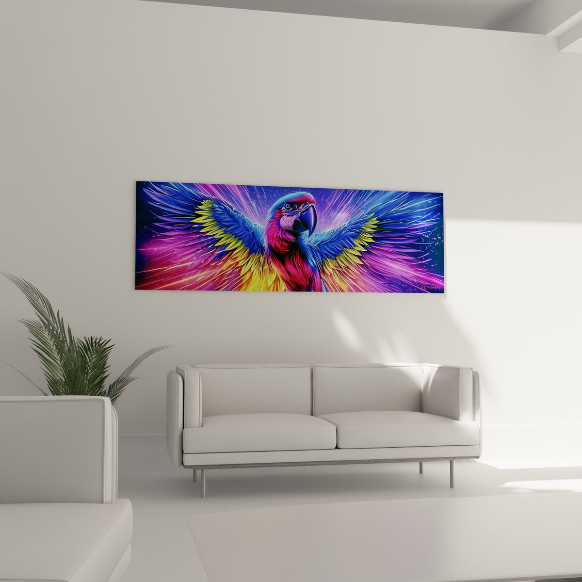 Ara rouge et jaune vif aux plumes lumineuses accroché au-dessus d'un canapé dans un salon lumineux