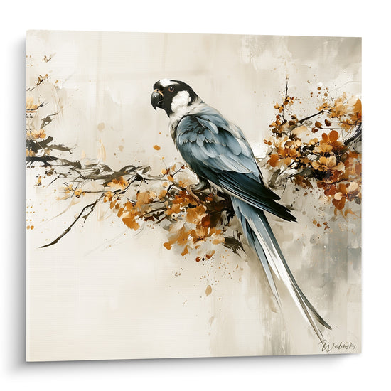 Perroquet gris anthracite et blanc posé sur une branche ocre fleurie, tête de profil, fond beige texturé