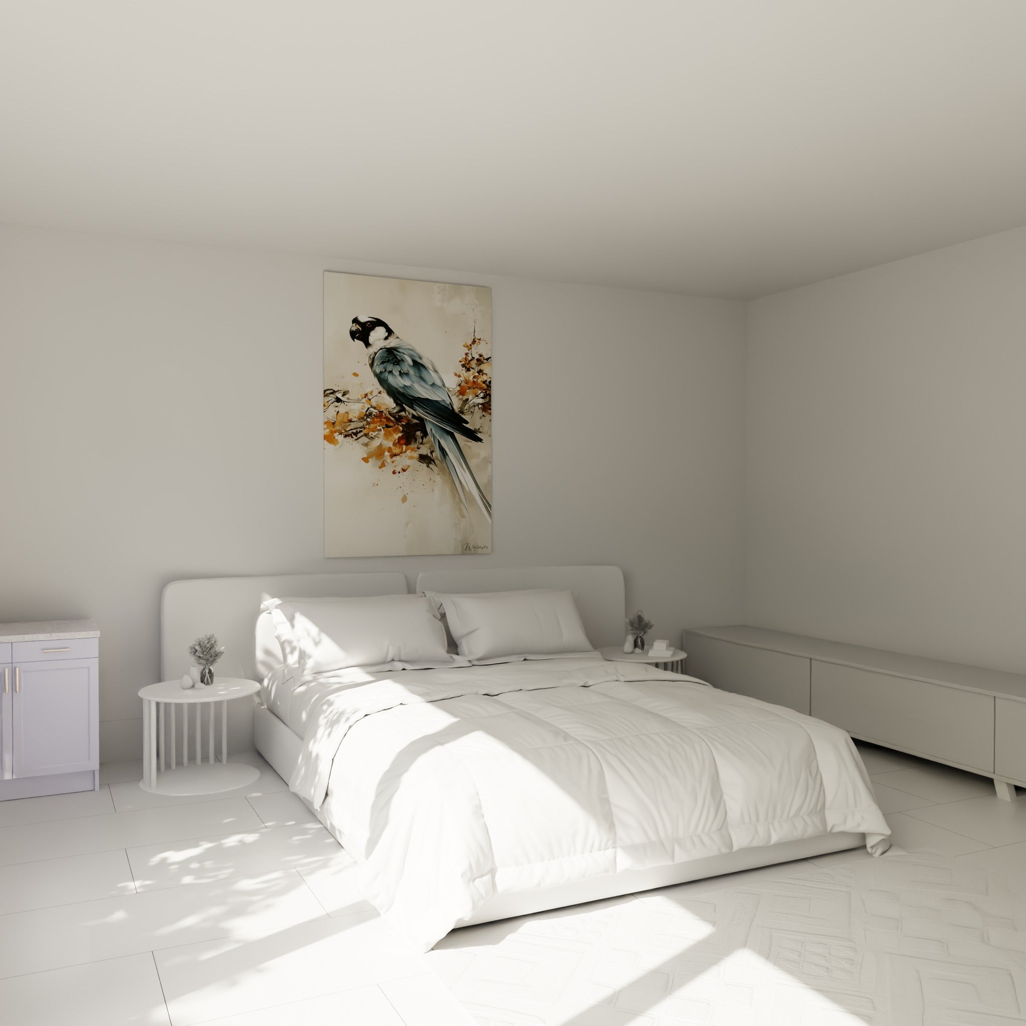 Oiseau au plumage bleu gris et tête blanche sur fond beige, accroché au-dessus d'un lit dans une chambre claire