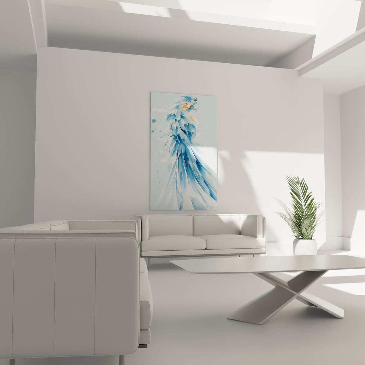 Volatile aux teintes bleu ciel et orange pâle, suspendu au-dessus d'un canapé dans un salon lumineux