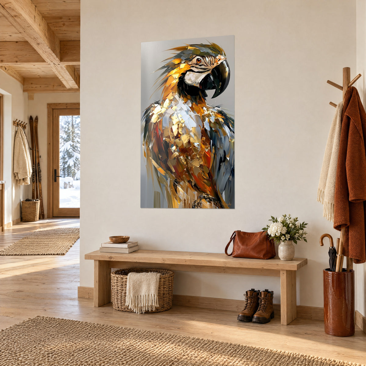 Tableau ara doré à la poitrine blanche empâtée, dos gris bleuté, accroché dans l'entrée d'un chalet boisé, vue de trois-quarts